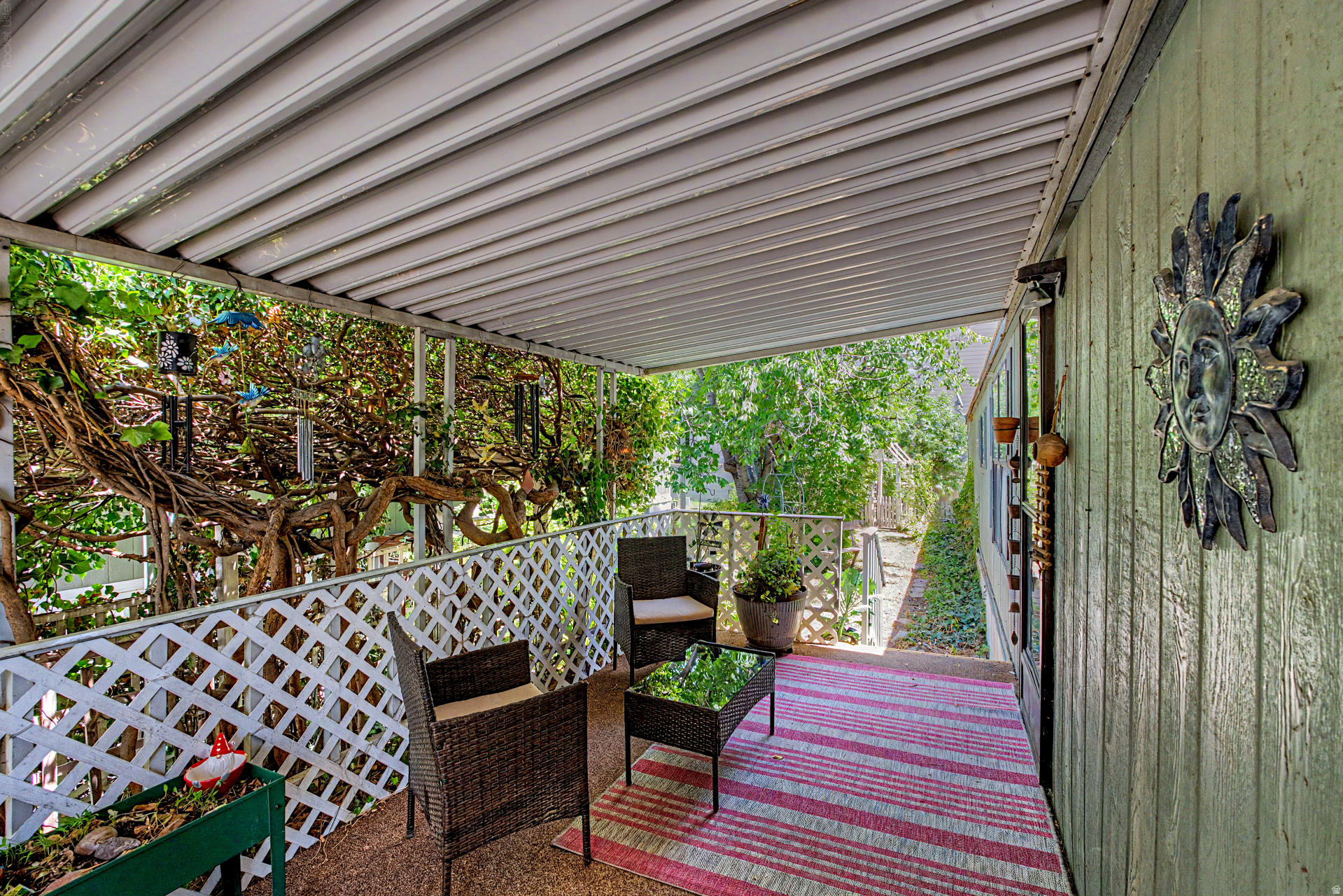 ALL SEASONS - Residential