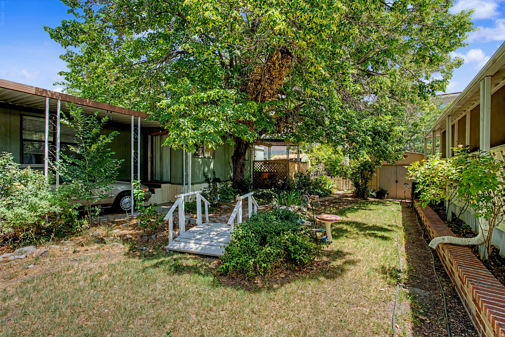 ALL SEASONS - Residential