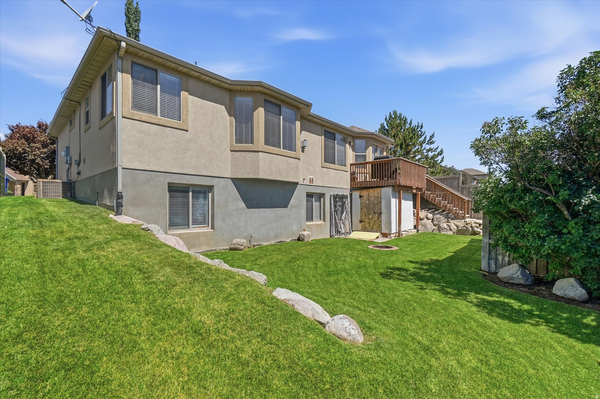 ANTHEM AT THE RANCHES PHASE 1 - Residential