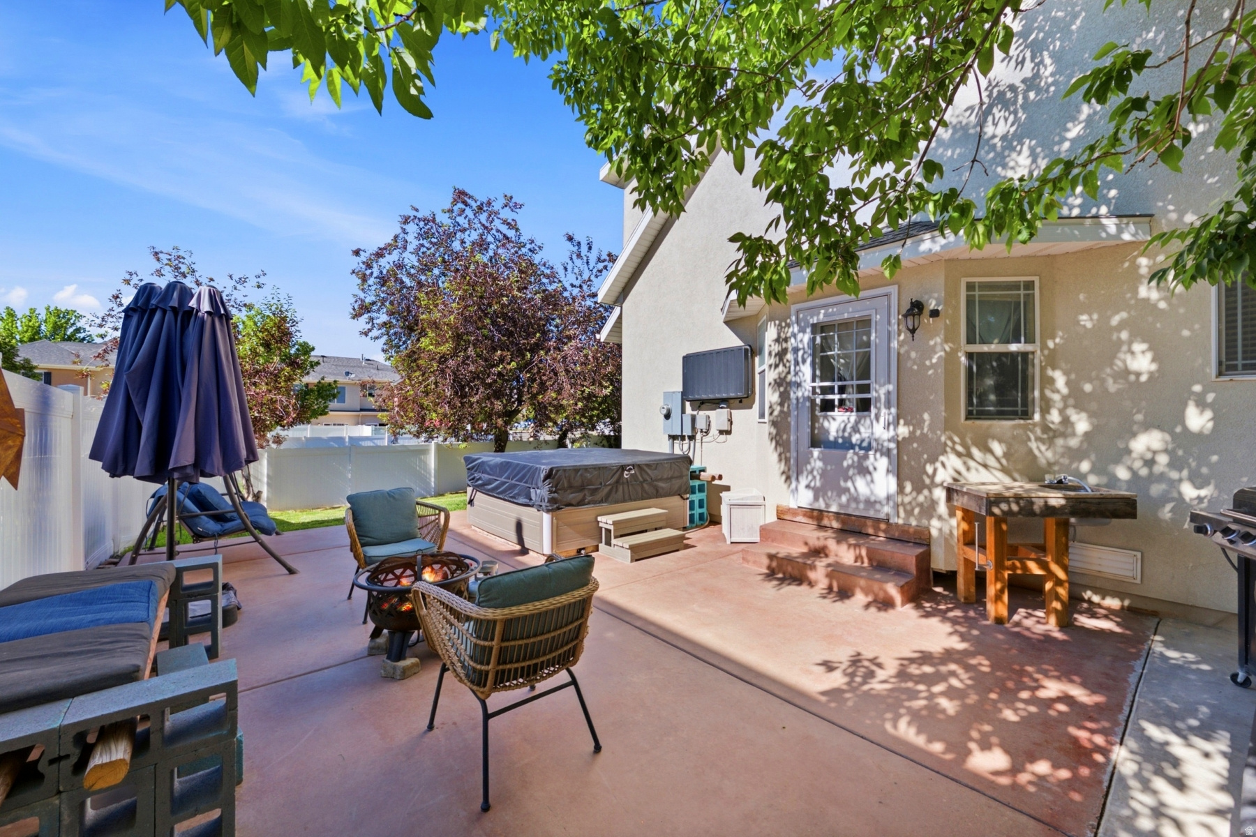 DANIELS GATE - Residential