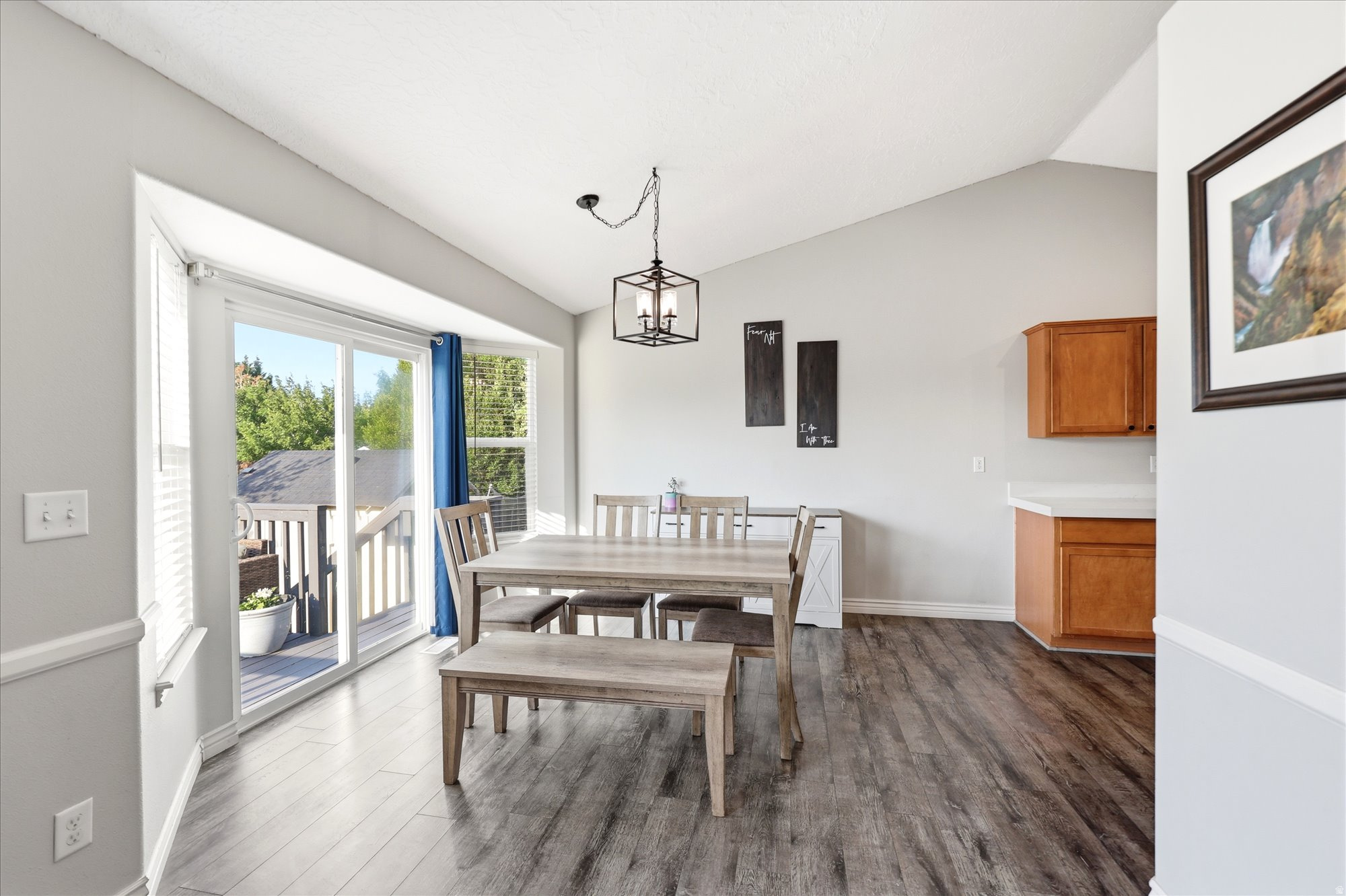 SCOTT FIELD ACRES - Residential