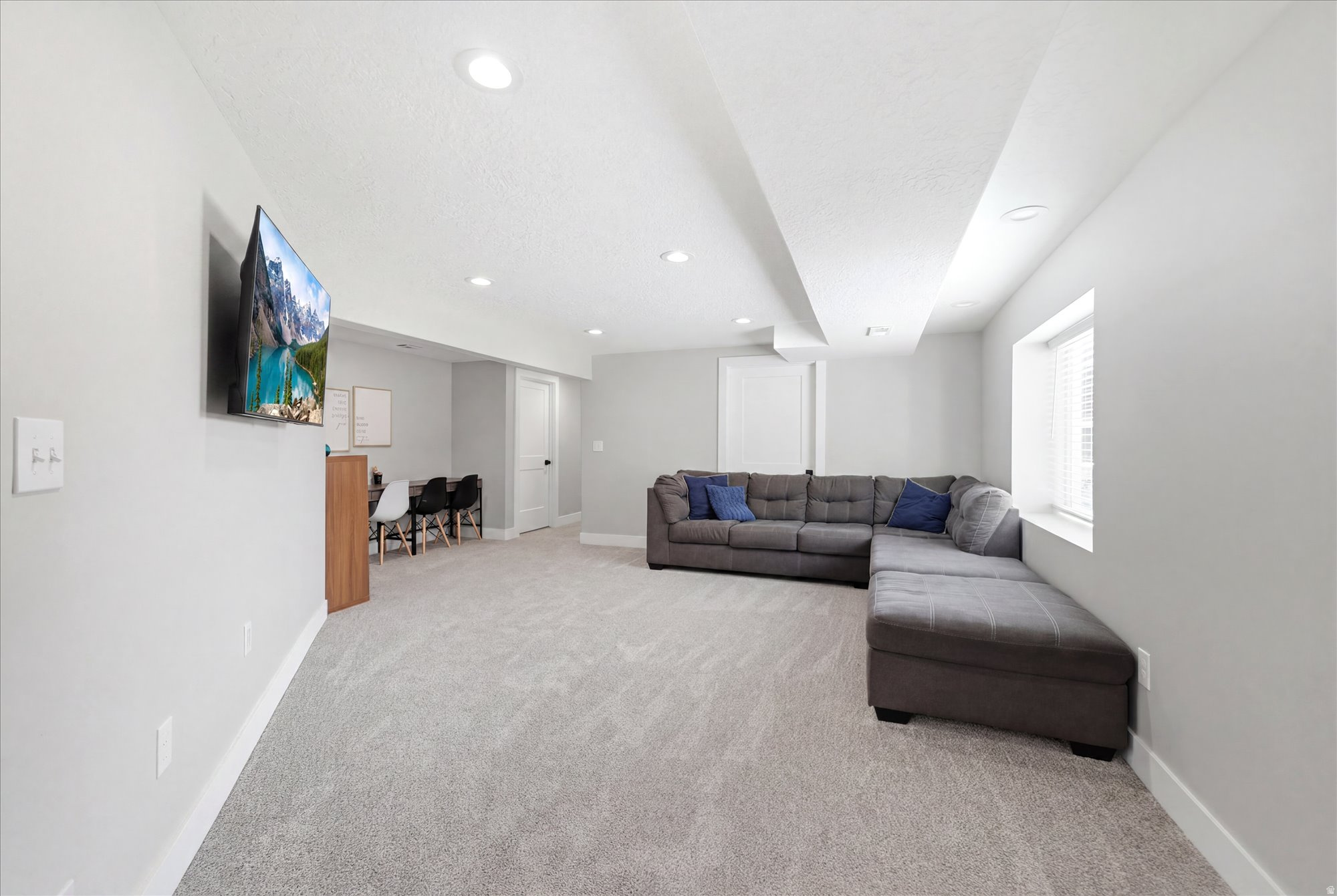 SCOTT FIELD ACRES - Residential