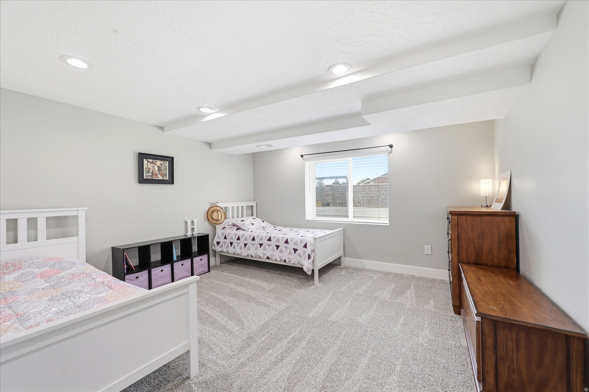 SCOTT FIELD ACRES - Residential