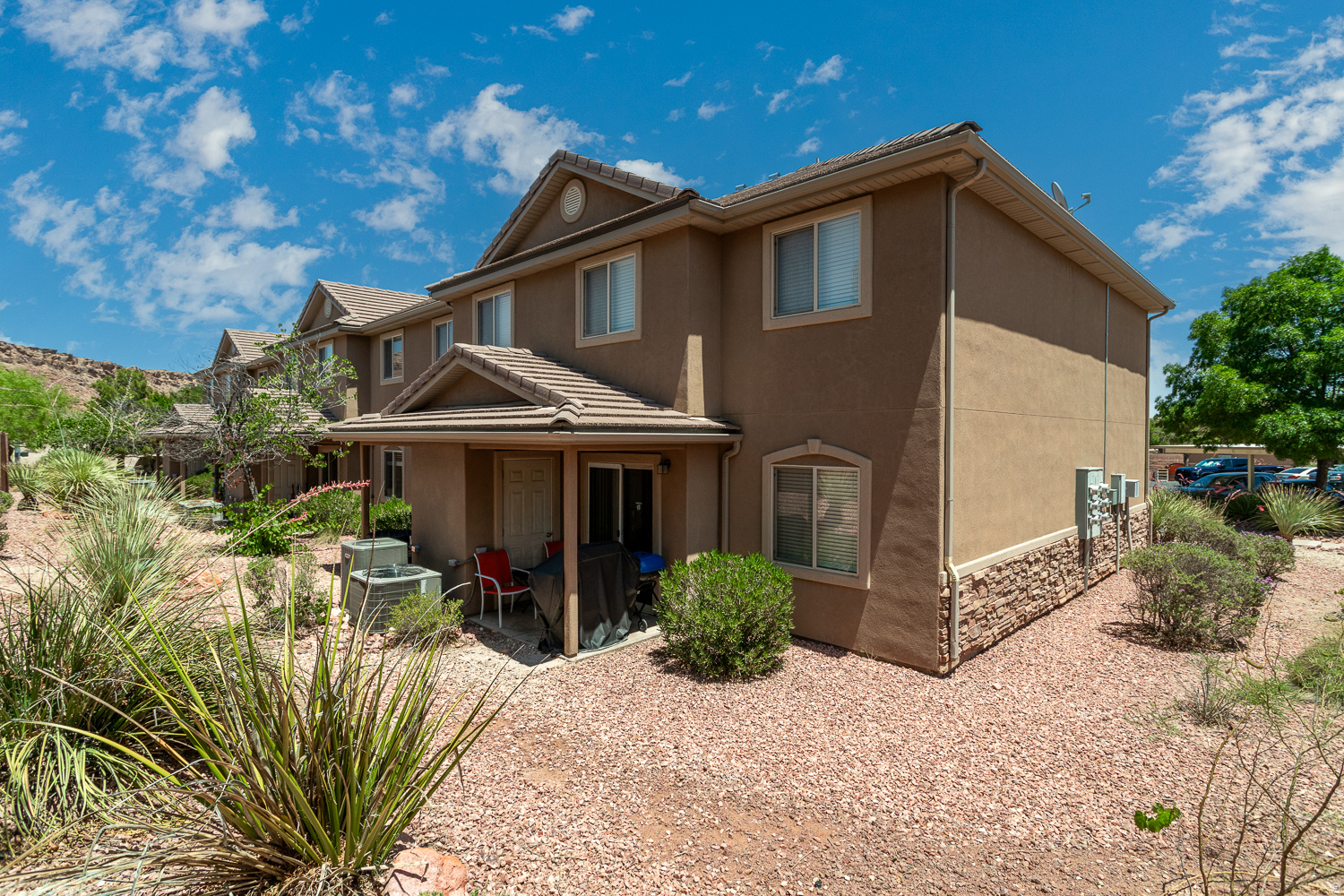 HIDDEN VALLEY TOWN HOMES PUD PH 1 - Residential