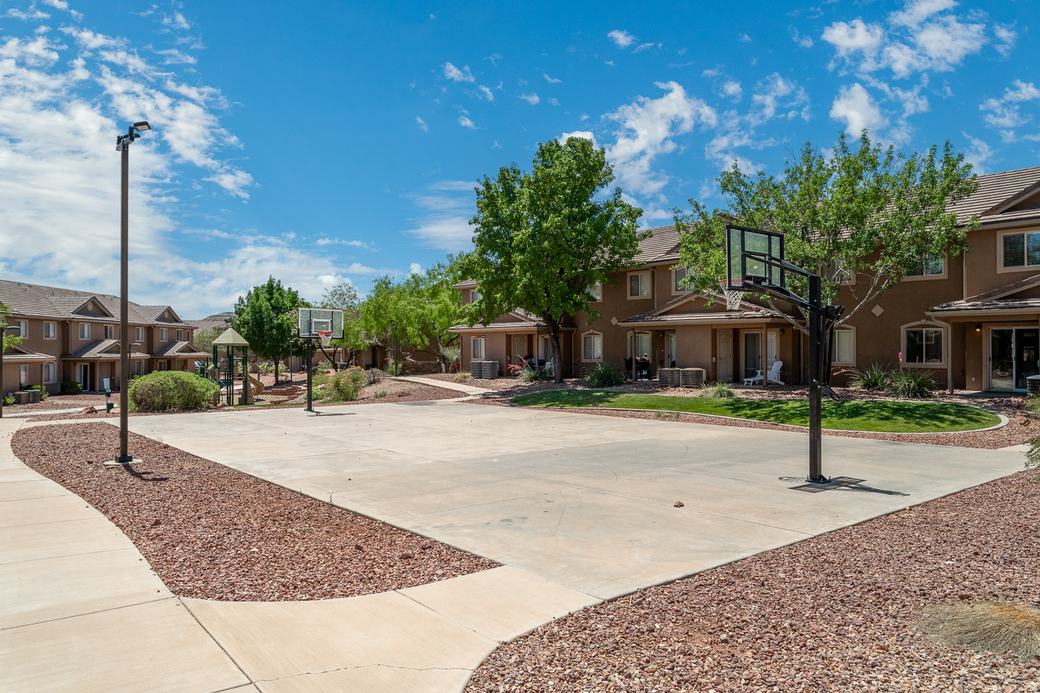 HIDDEN VALLEY TOWN HOMES PUD PH 1 - Residential