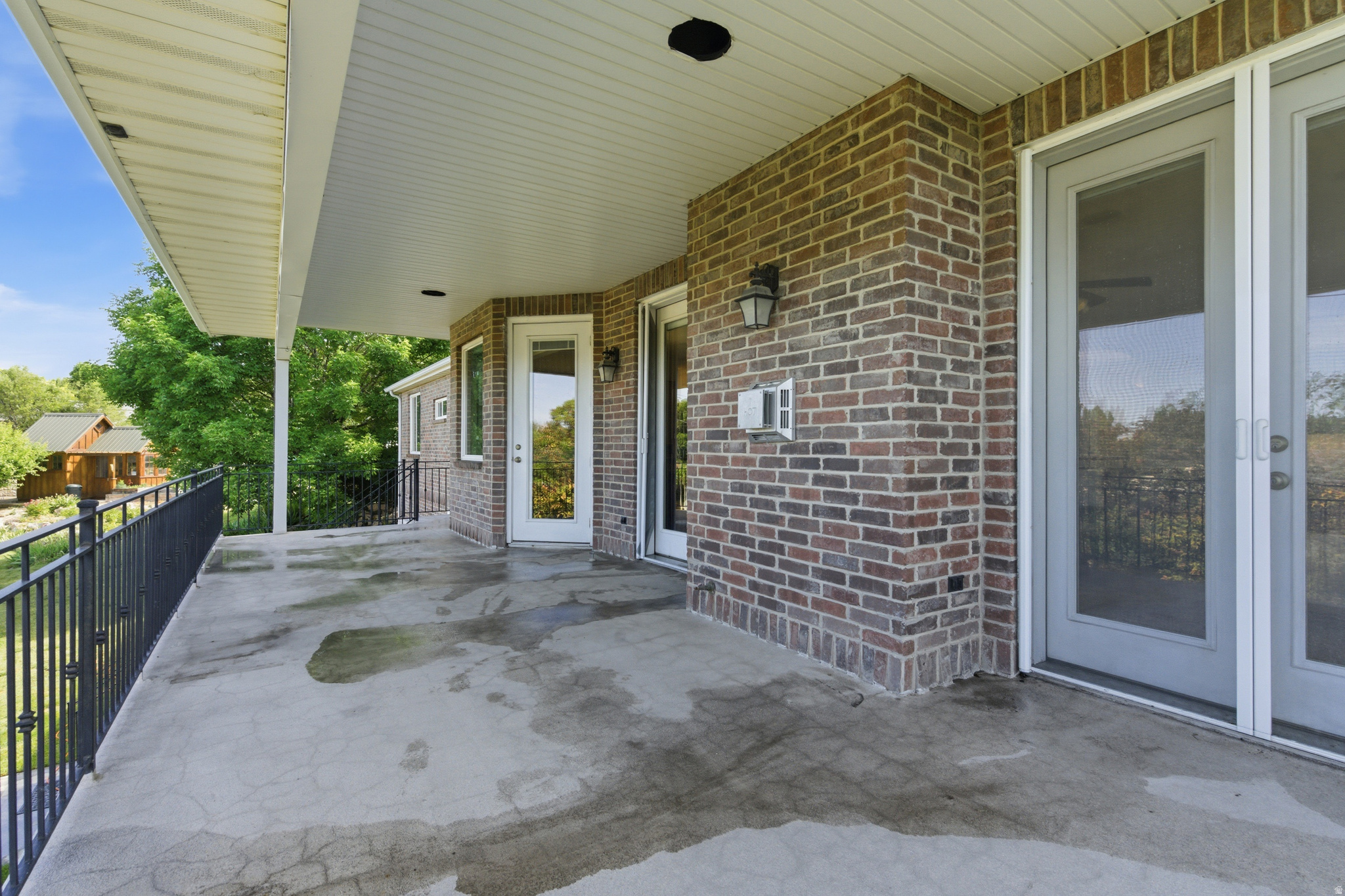 LEGACY AT ERCANBRACK FARMS - Residential