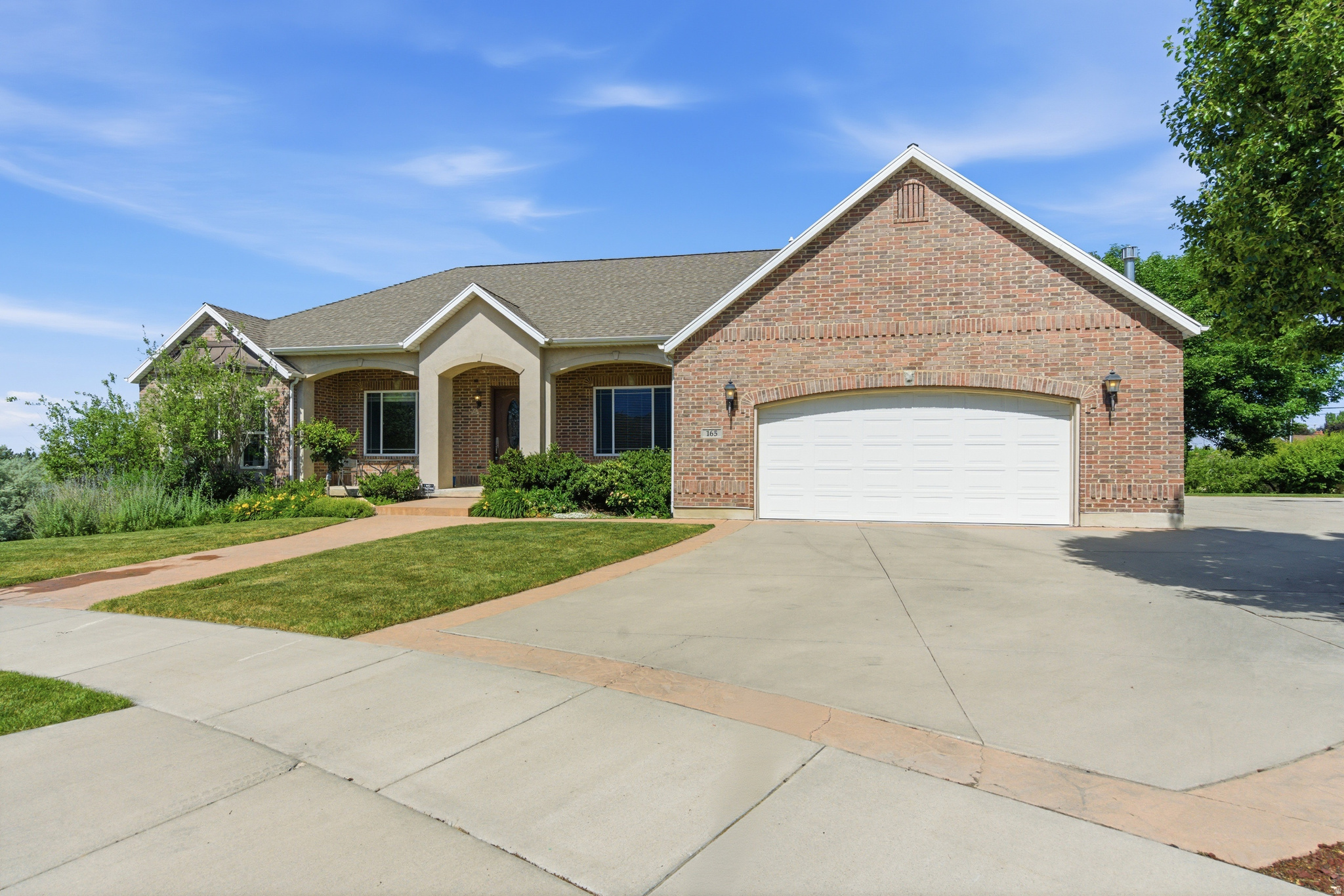 LEGACY AT ERCANBRACK FARMS - Residential