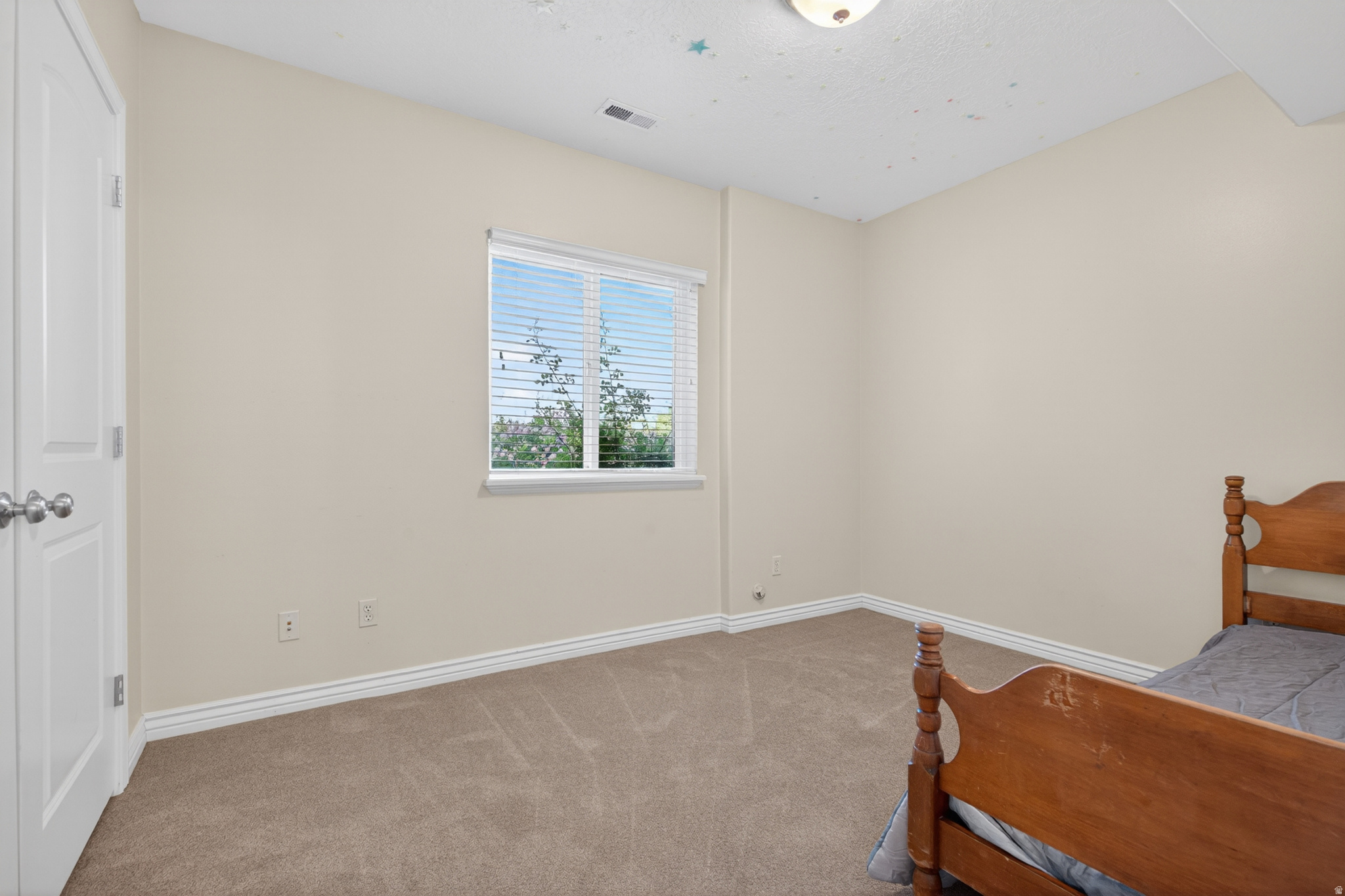 LEGACY AT ERCANBRACK FARMS - Residential