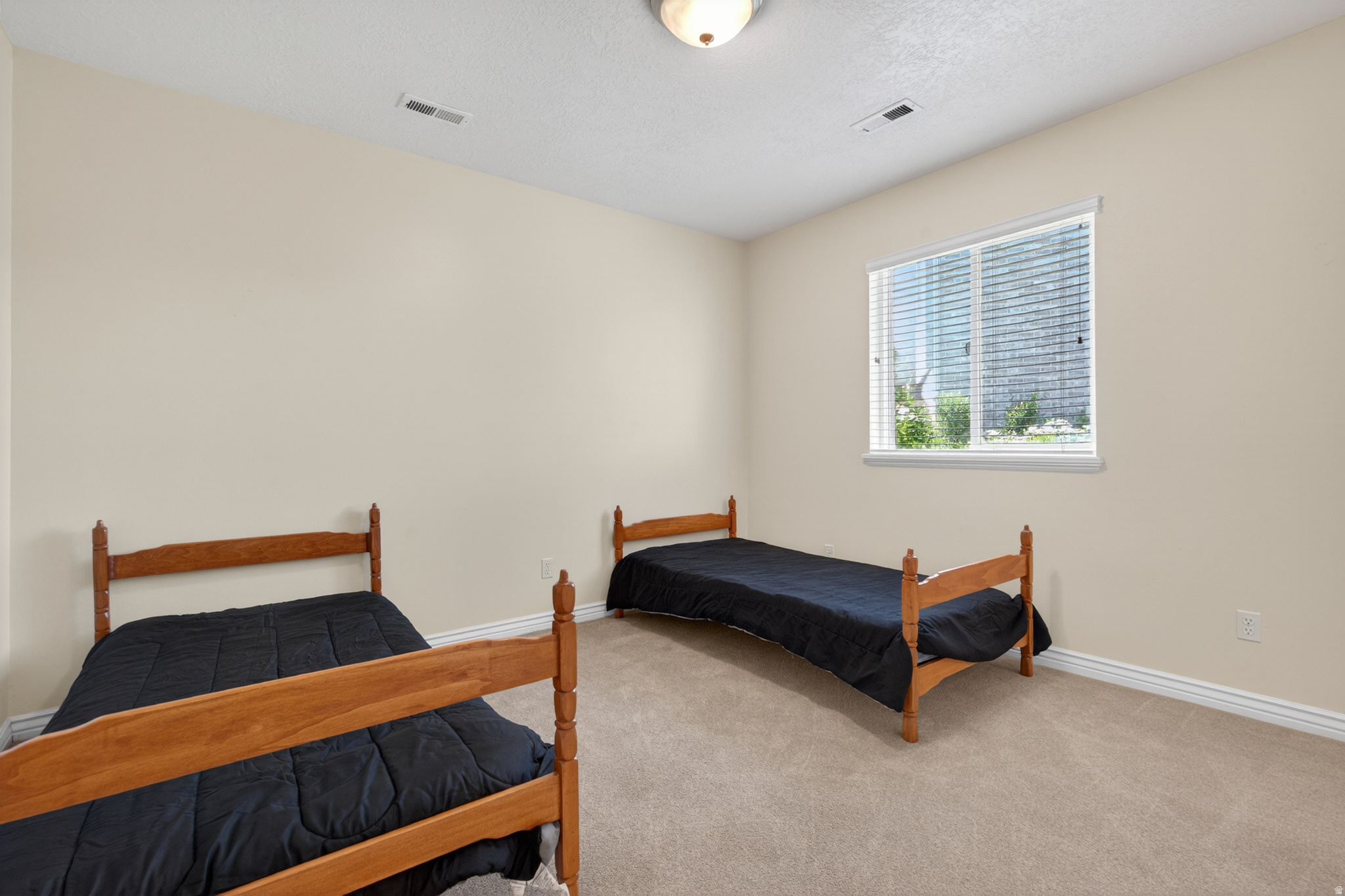 LEGACY AT ERCANBRACK FARMS - Residential