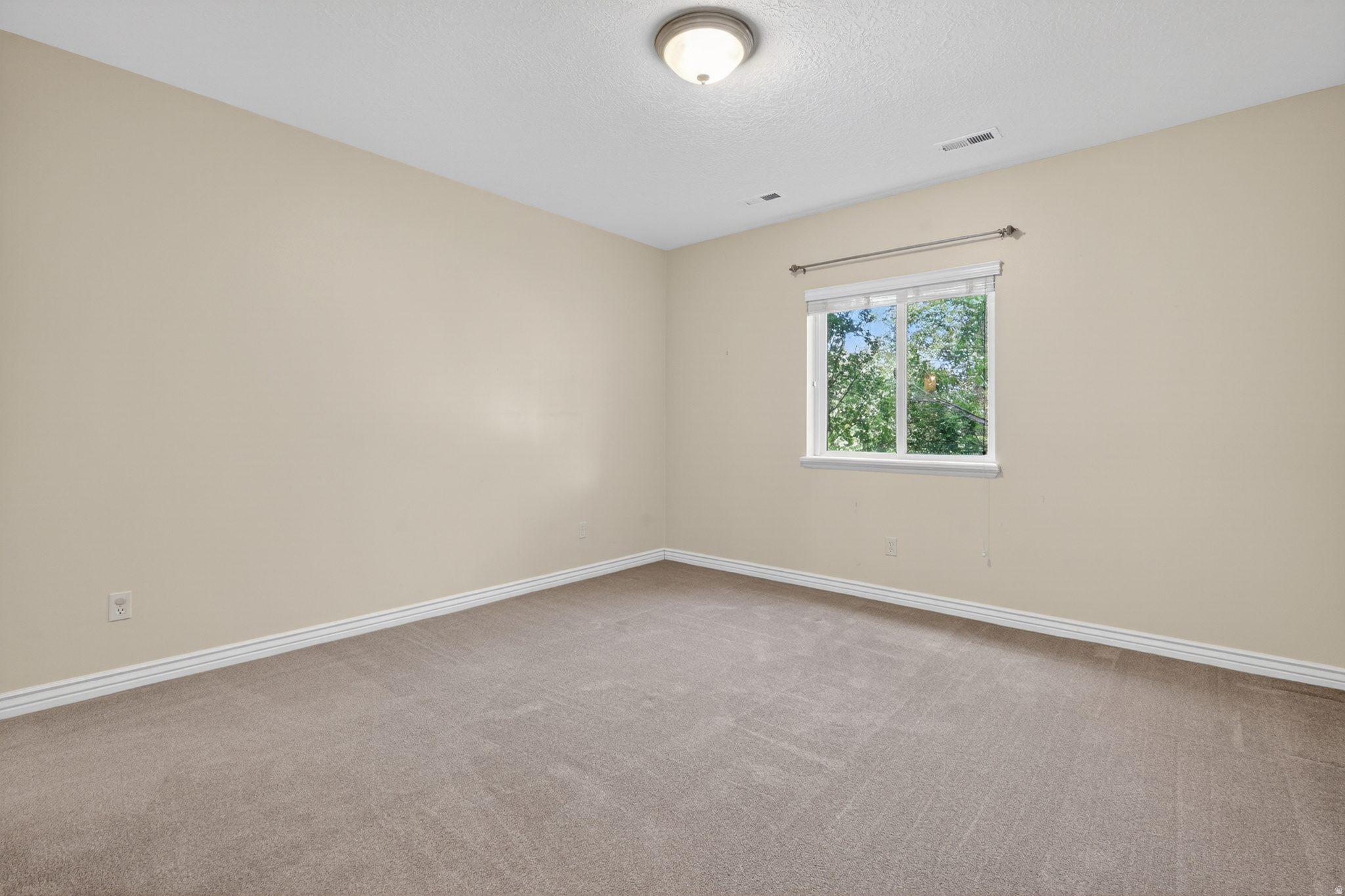 LEGACY AT ERCANBRACK FARMS - Residential