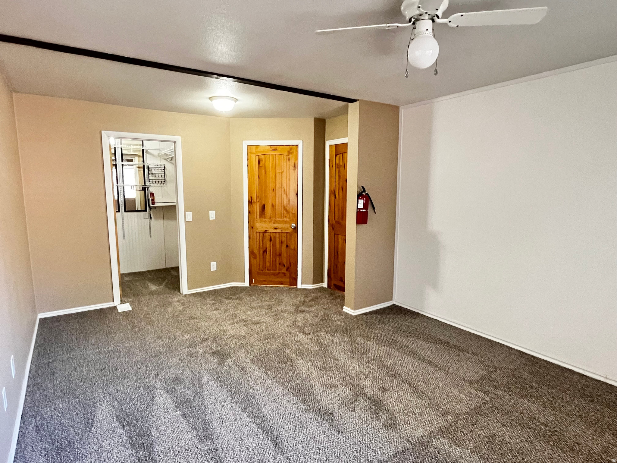 RIDGEWOOD ESTATES - Residential