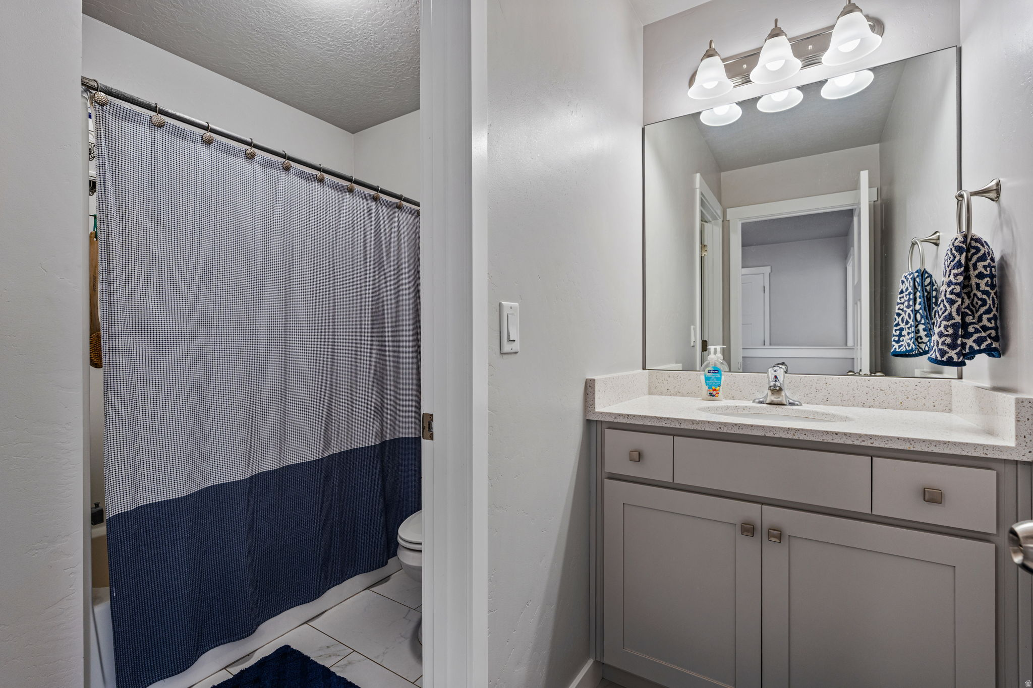 KENNECOTT - Residential