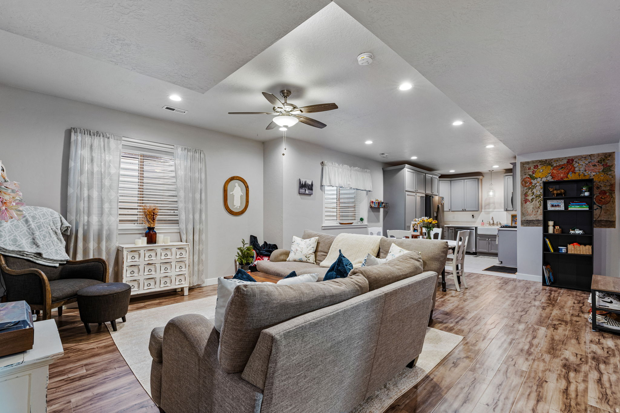 KENNECOTT - Residential