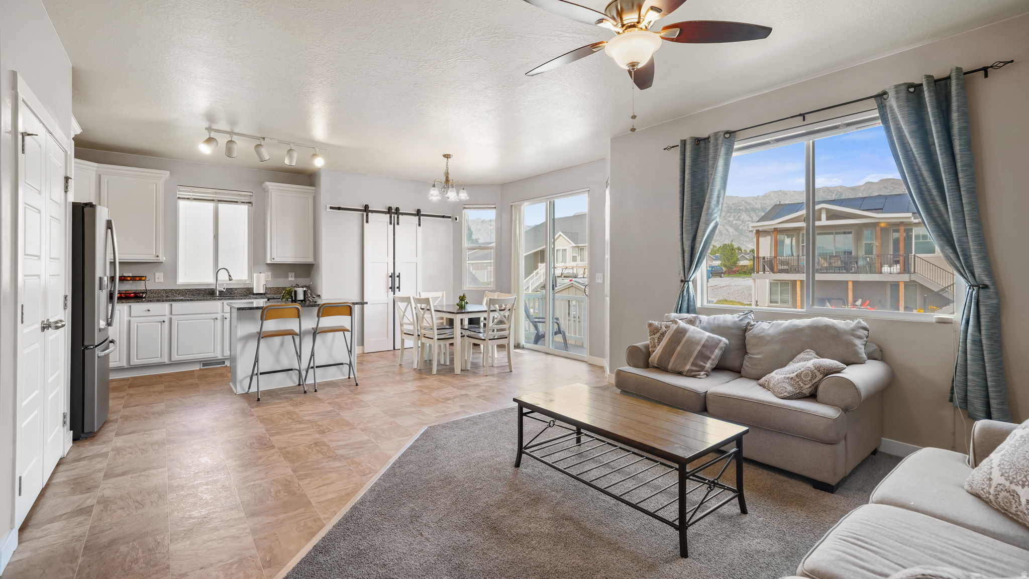 HARBOR VILLAGE - Residential