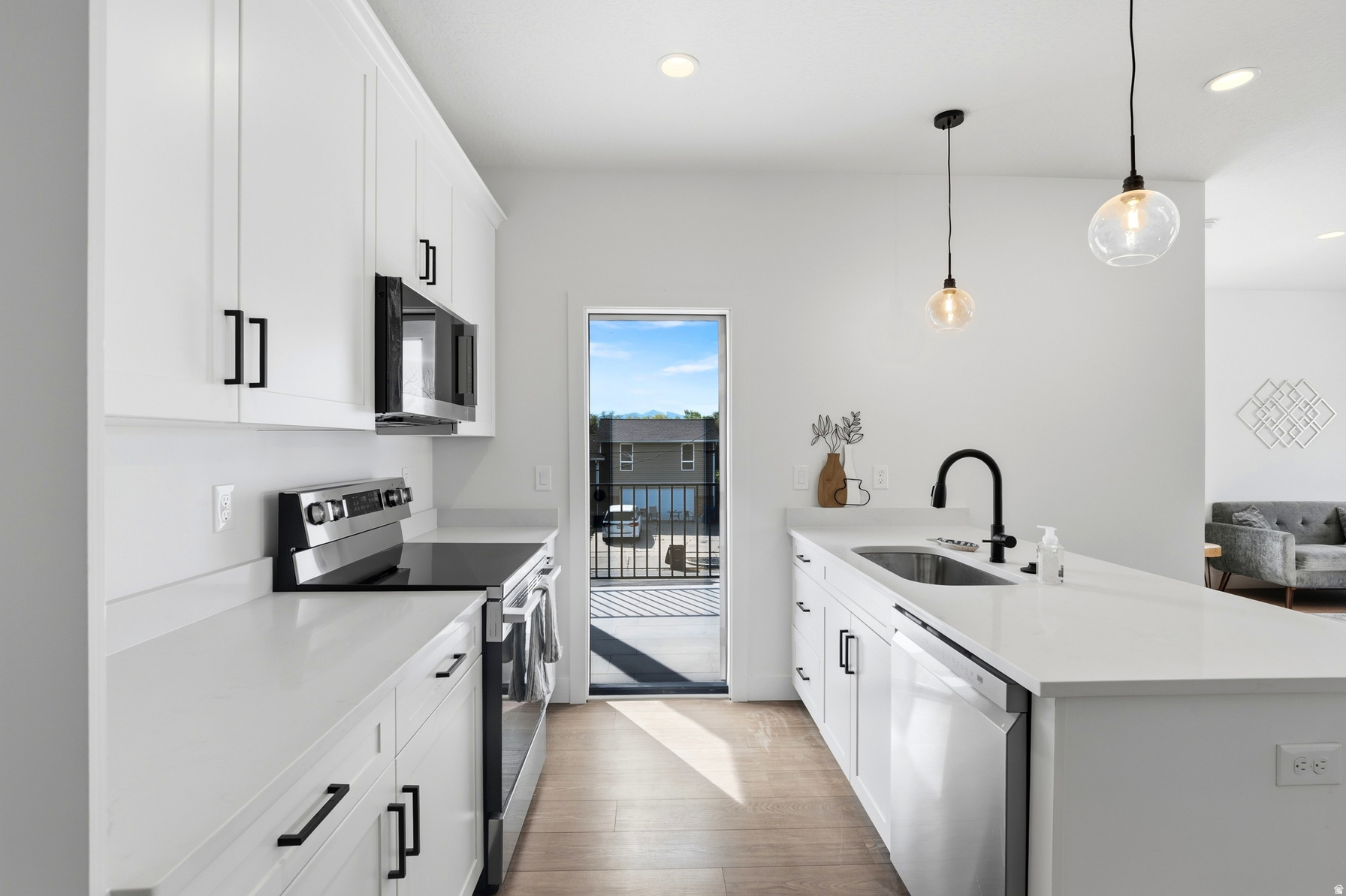 WOODHAVEN ESTATES - Residential