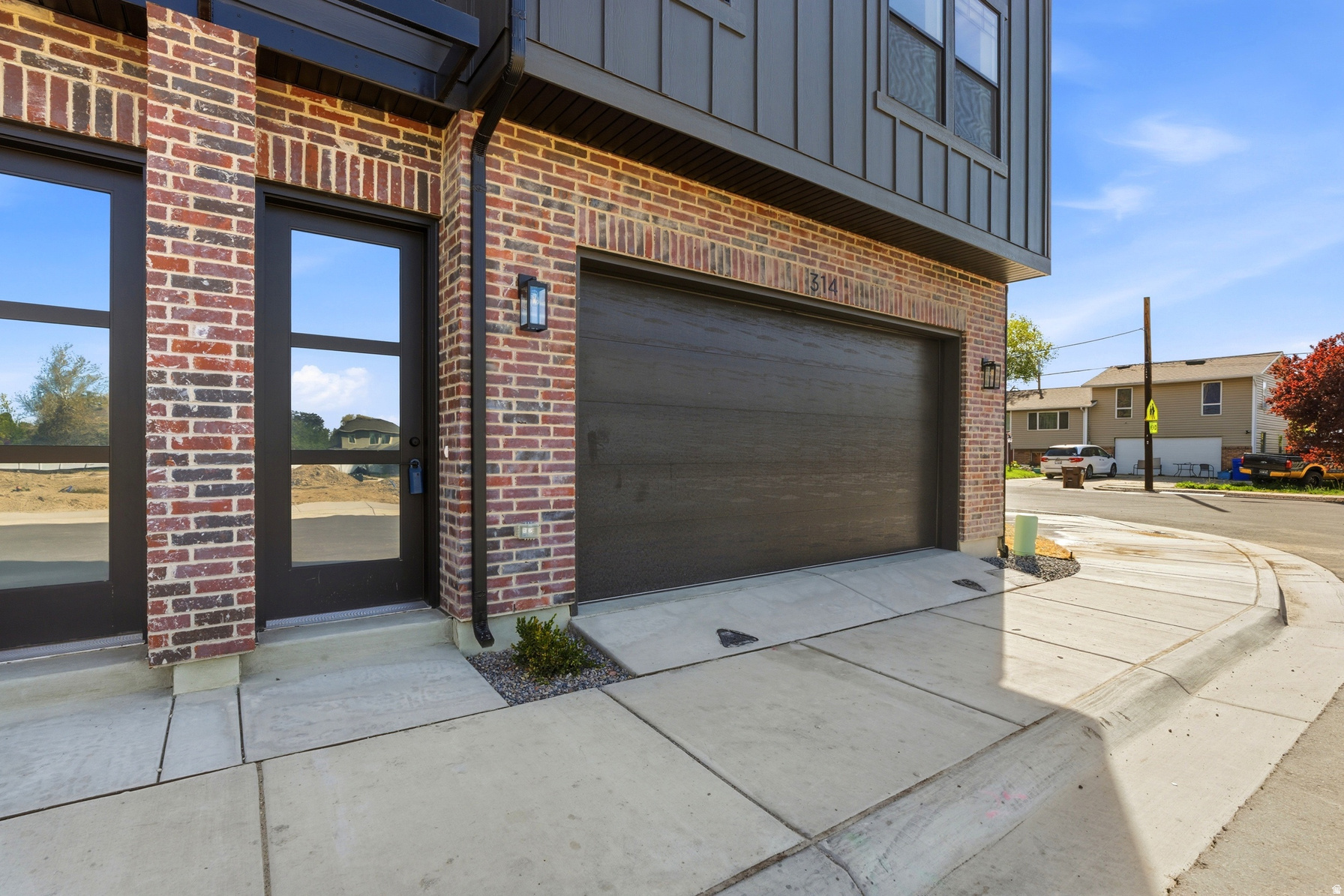 WOODHAVEN ESTATES - Residential