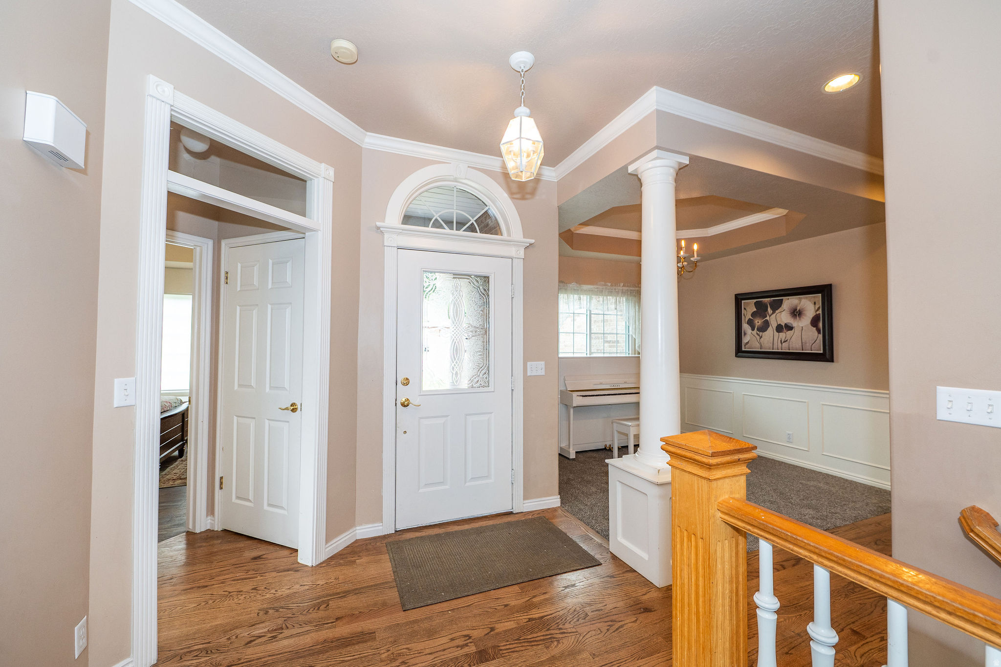 NORTH OAKS COVE - Residential