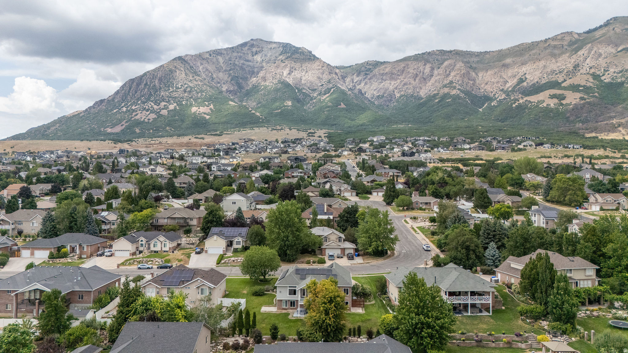 NORTH OAKS COVE - Residential
