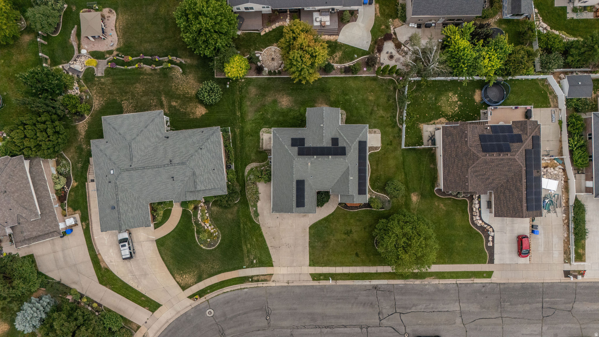 NORTH OAKS COVE - Residential