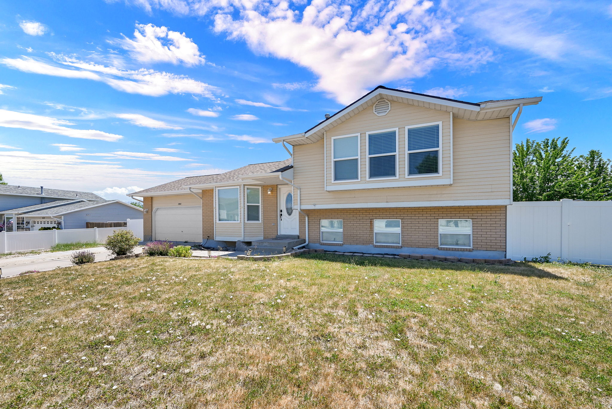 JORDAN HIGHLANDS - Residential