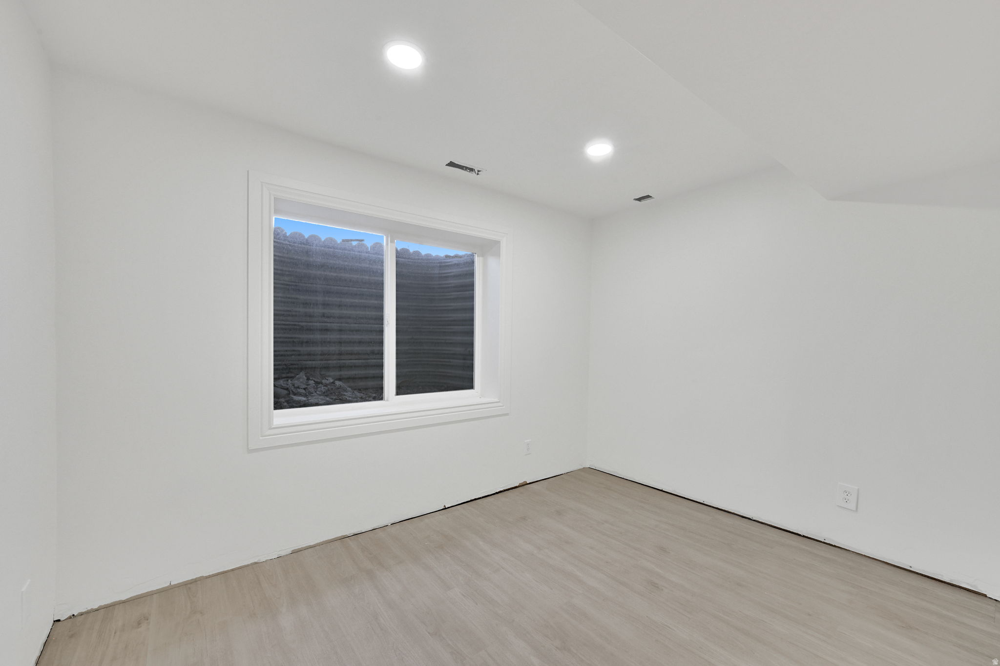 JORDAN HIGHLANDS - Residential
