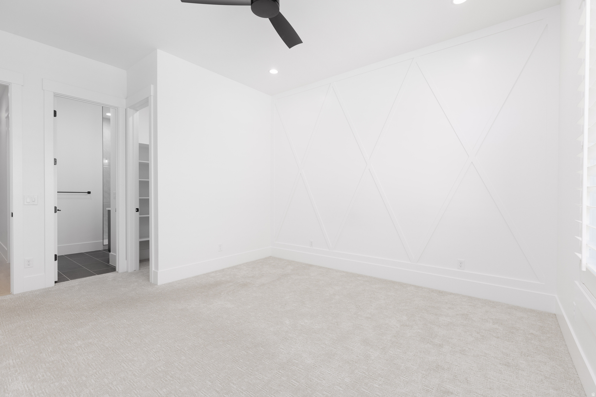 QUEENSRIDGE 3 - Residential