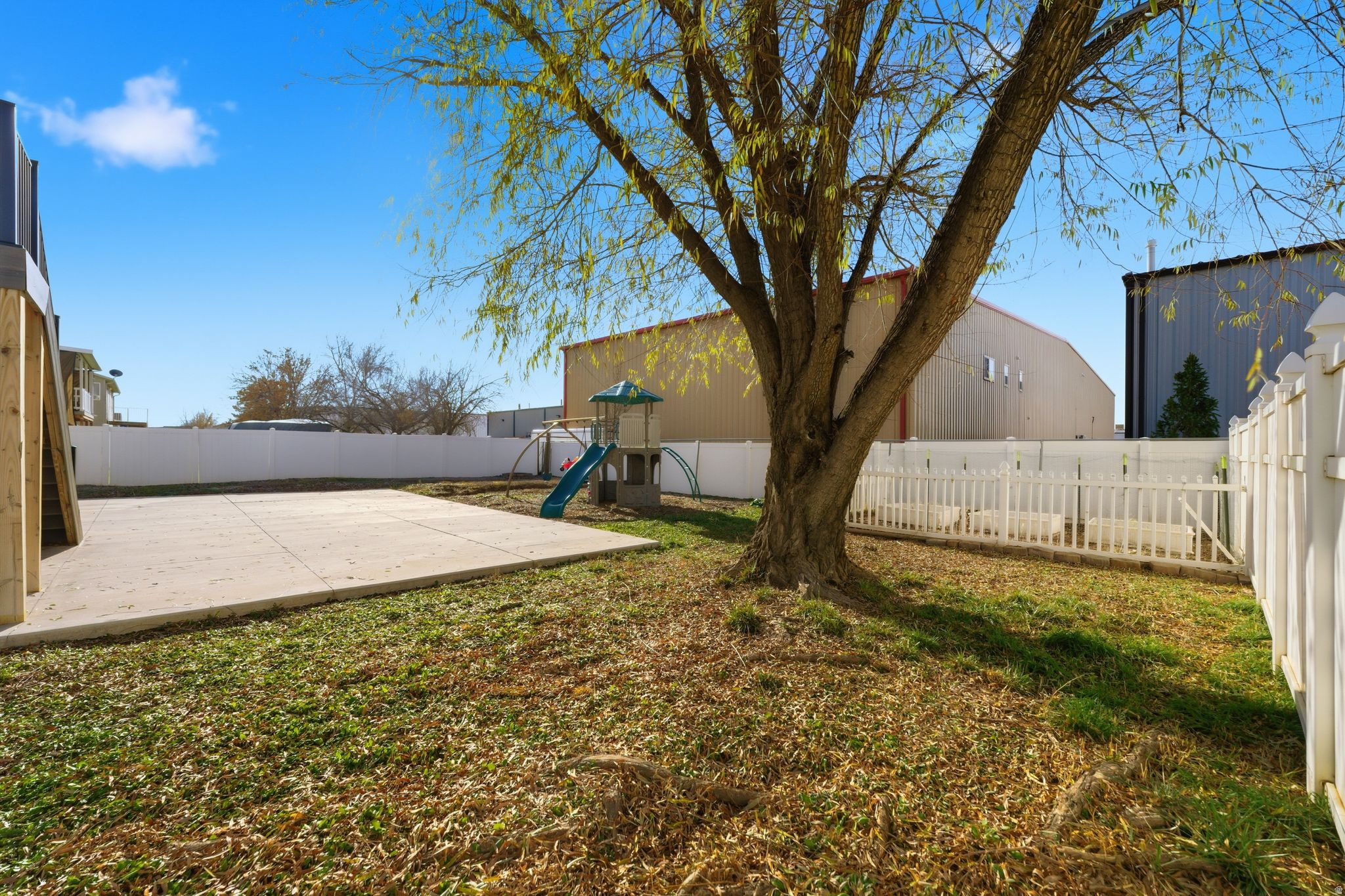 CLOVER DELL - Residential