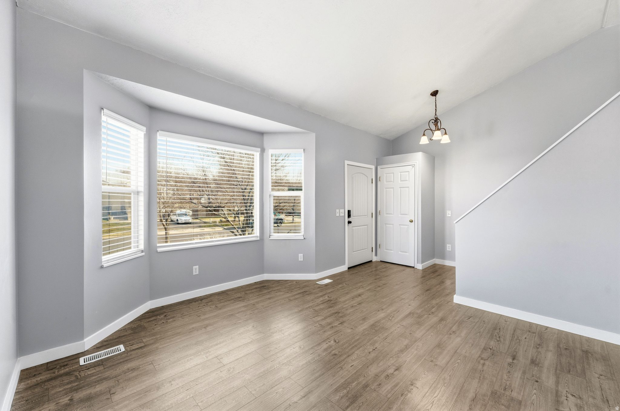 CLOVER DELL - Residential