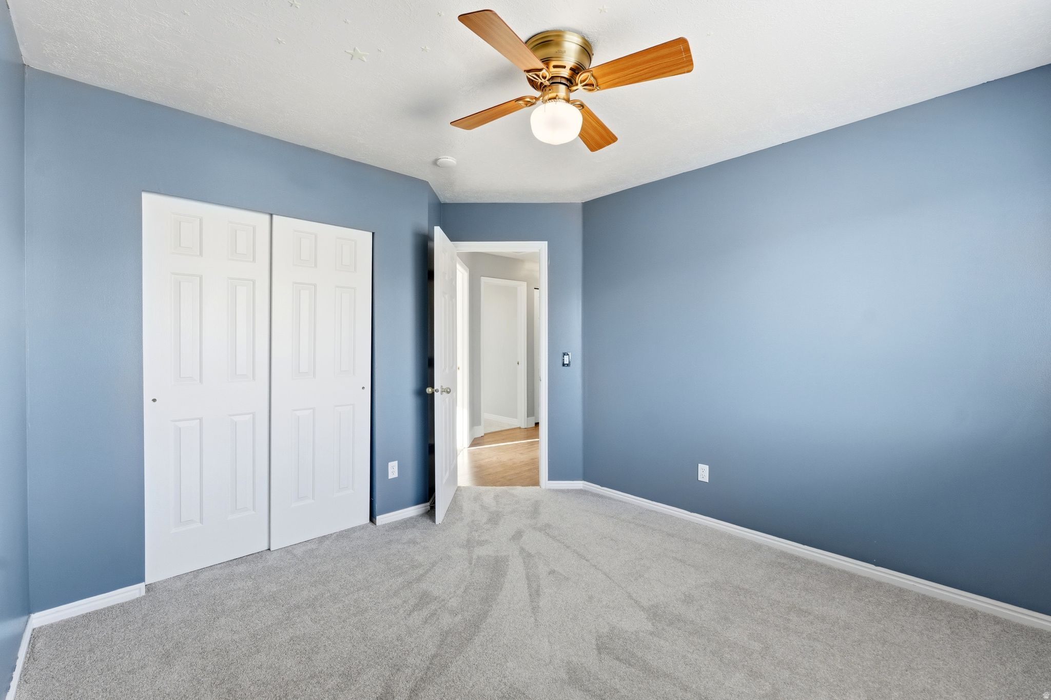 CLOVER DELL - Residential