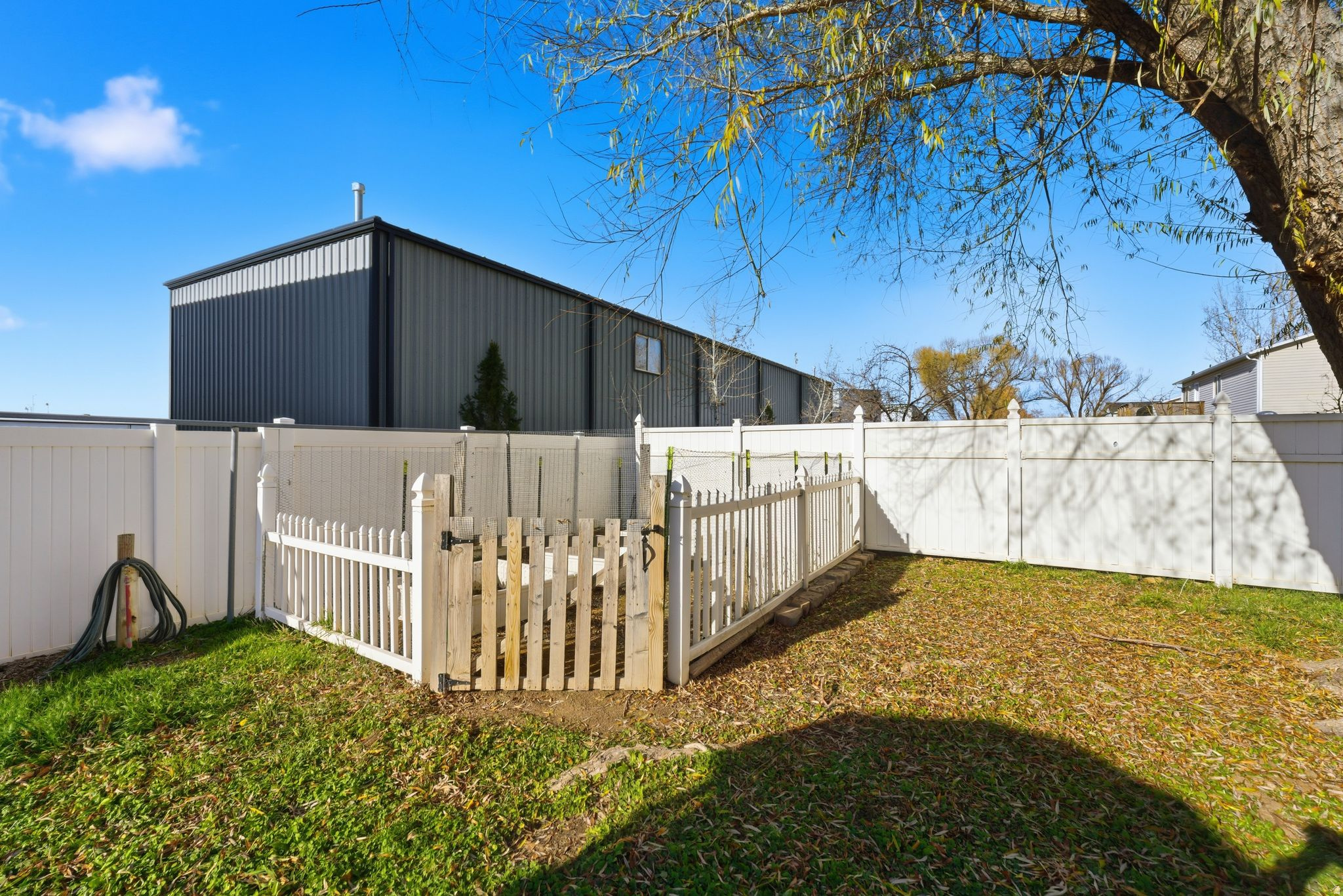 CLOVER DELL - Residential