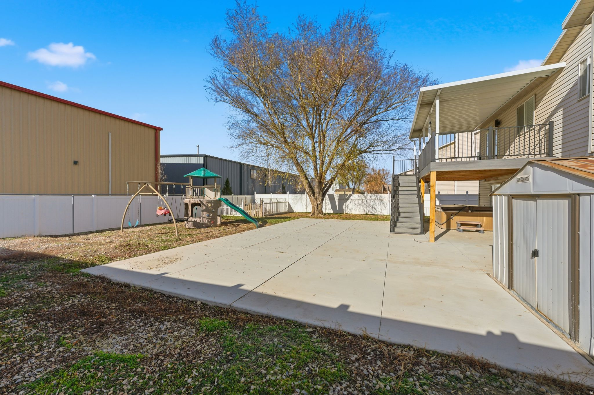 CLOVER DELL - Residential