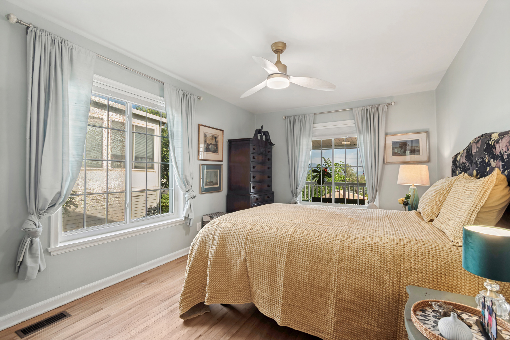 THE AVENUES - Residential