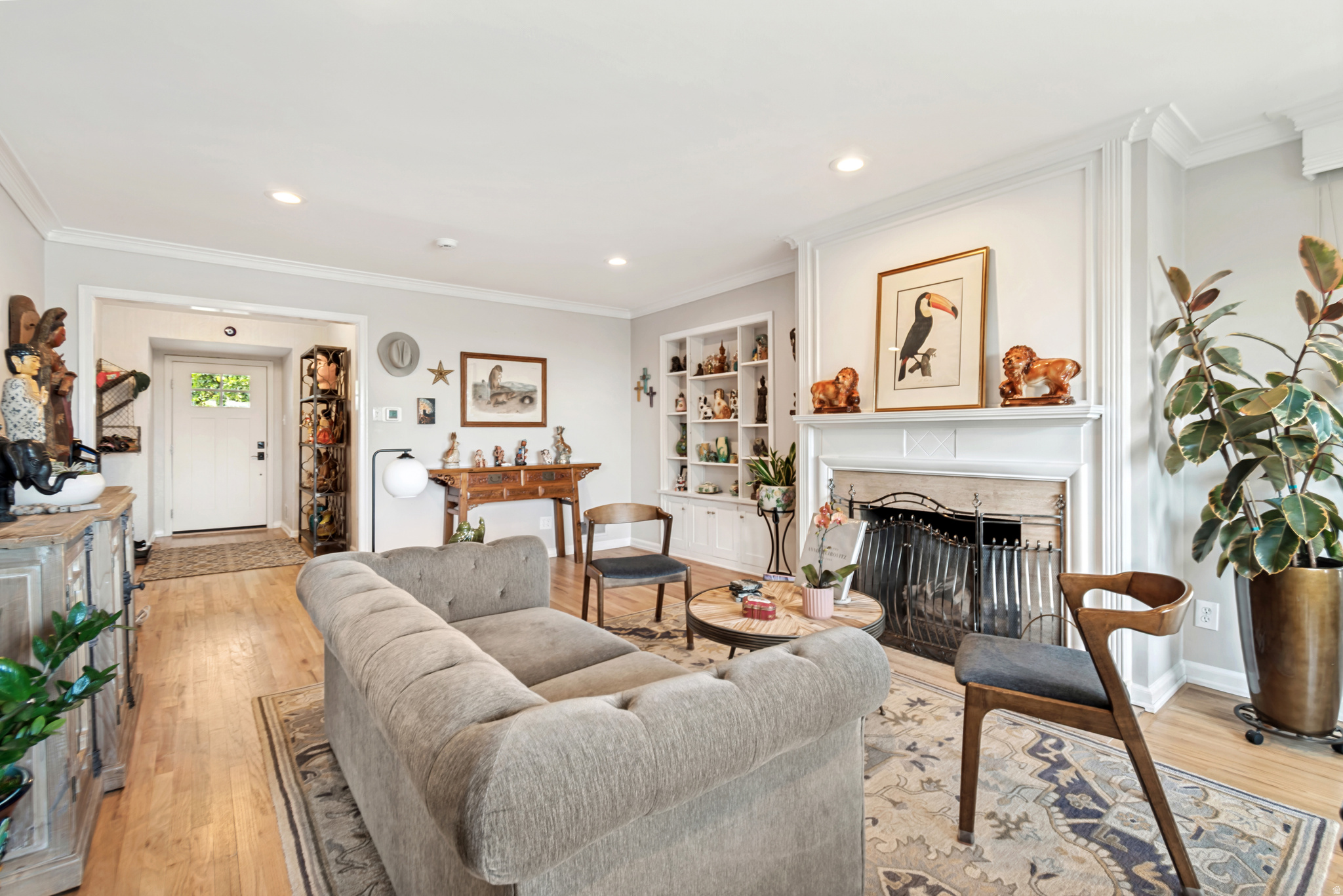 THE AVENUES - Residential