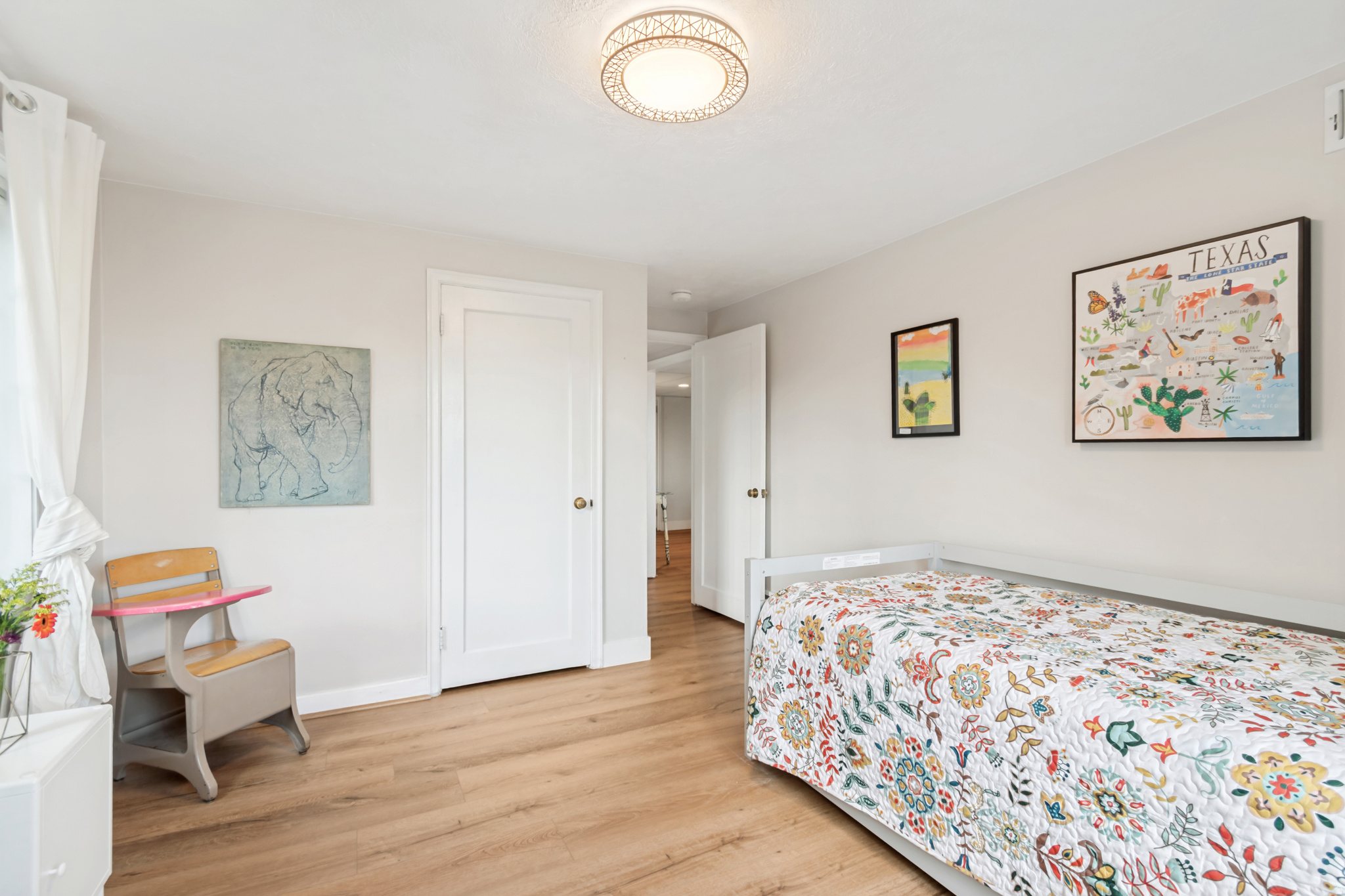 THE AVENUES - Residential