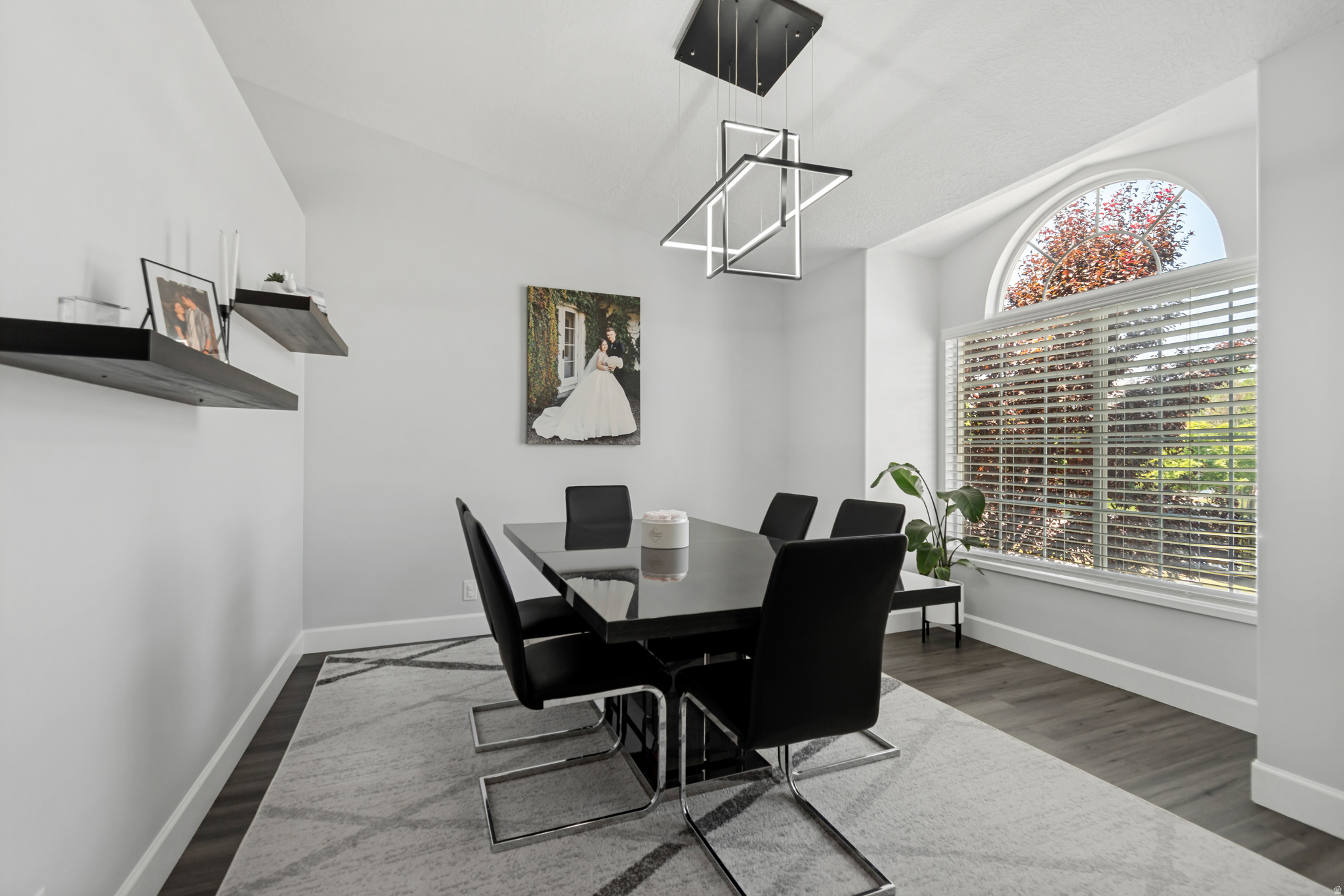 TIFFANY PLACE - Residential