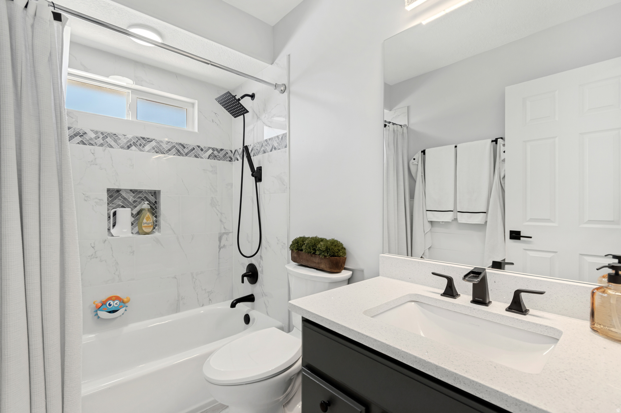 TIFFANY PLACE - Residential
