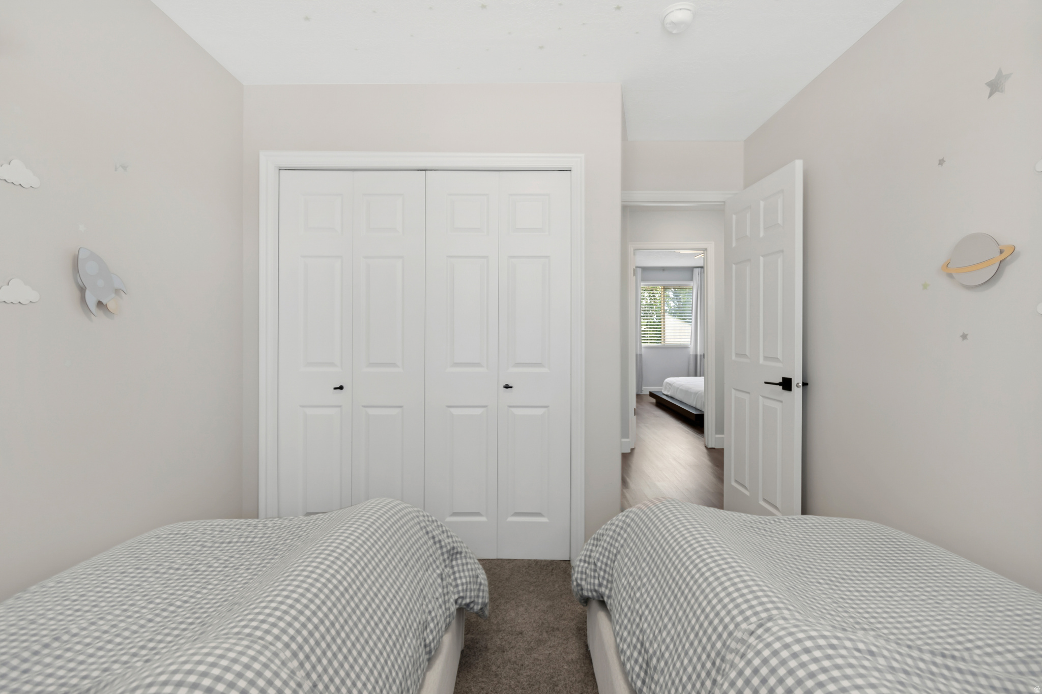 TIFFANY PLACE - Residential
