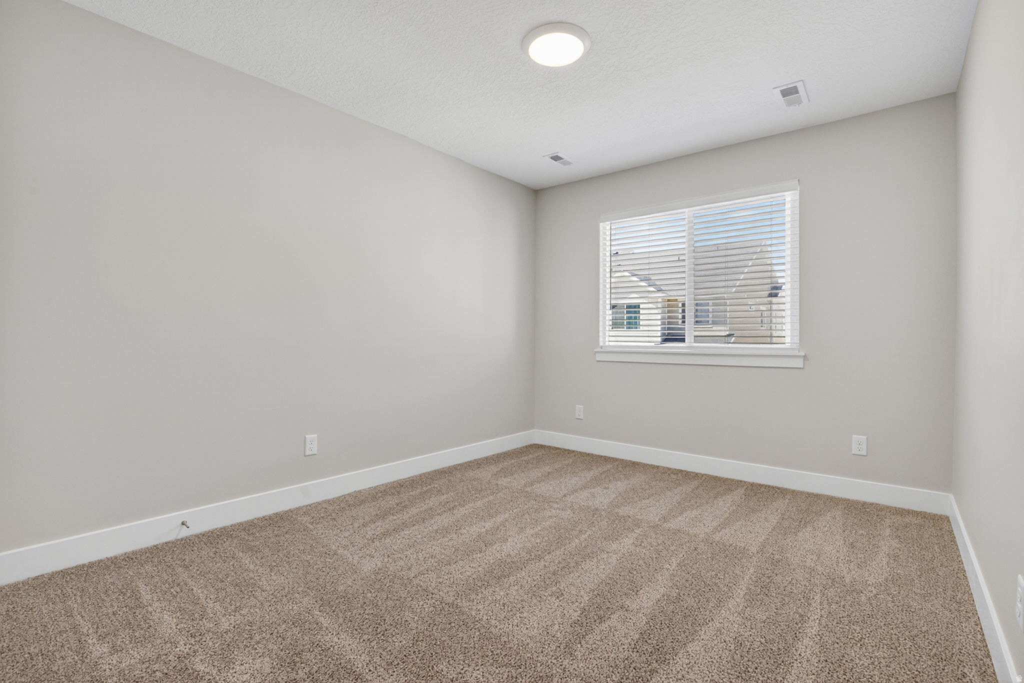 MOUNTAIN RIDGE - Residential