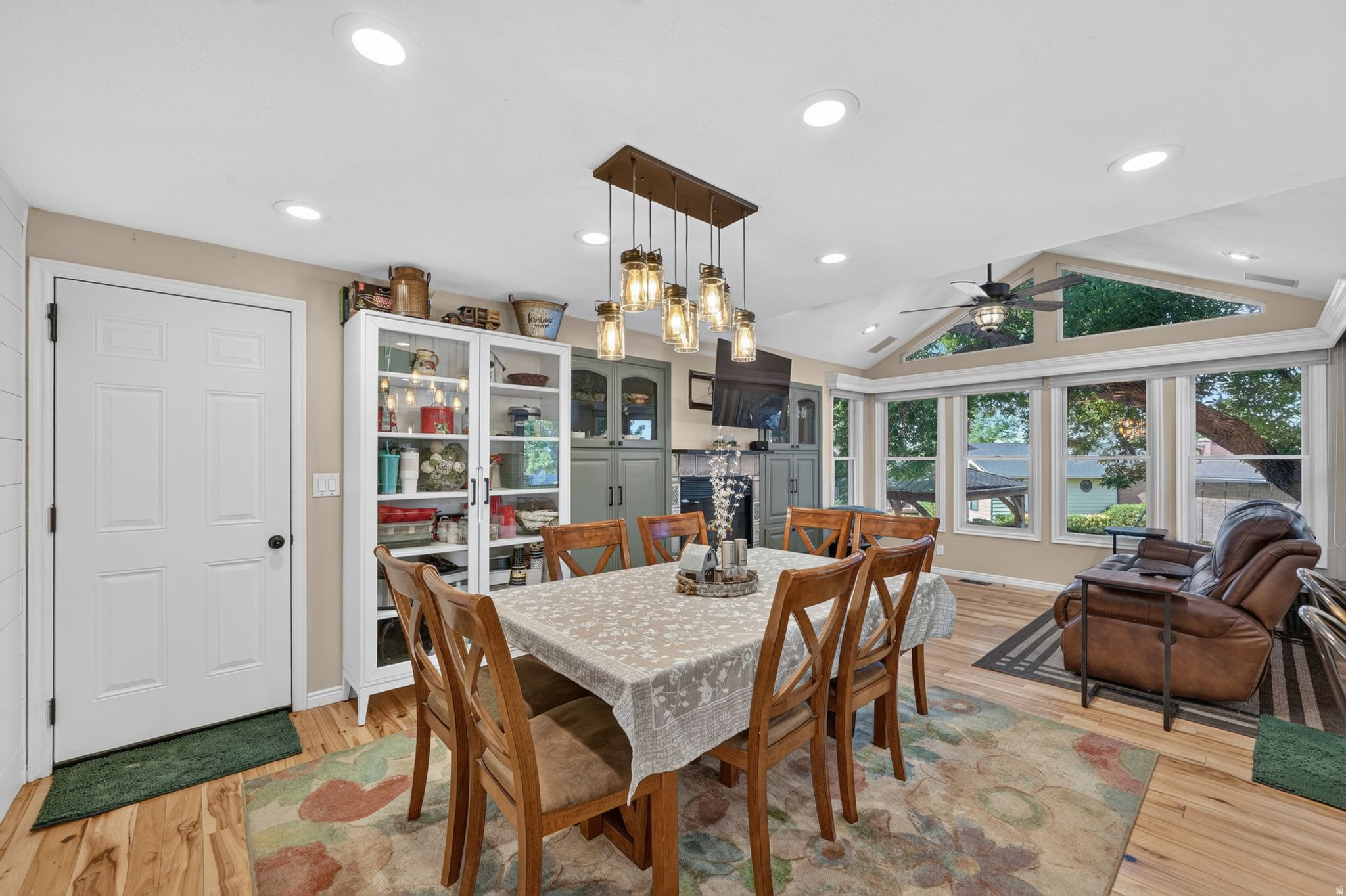FAIRFIELD FARMS - Residential