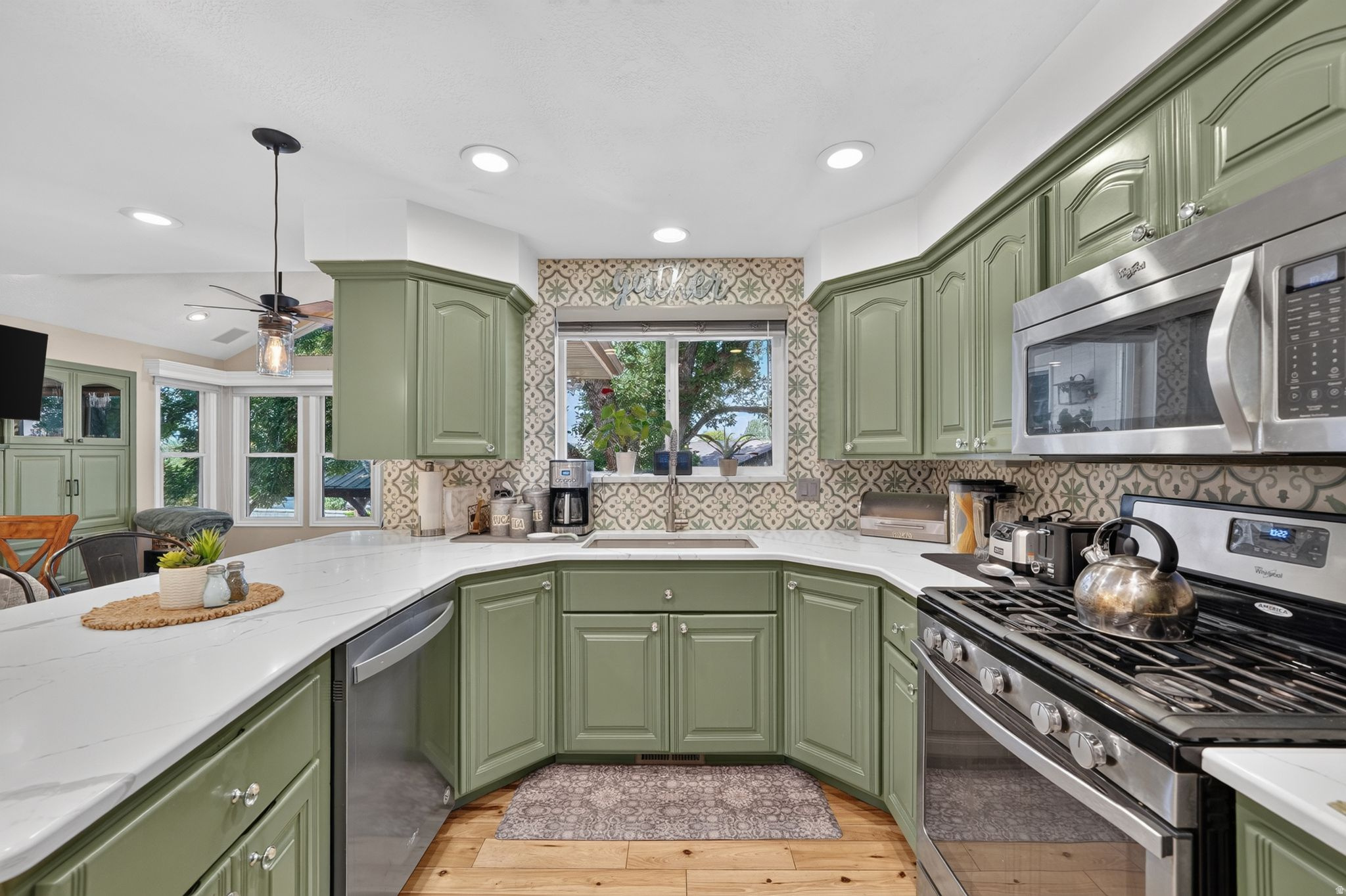 FAIRFIELD FARMS - Residential