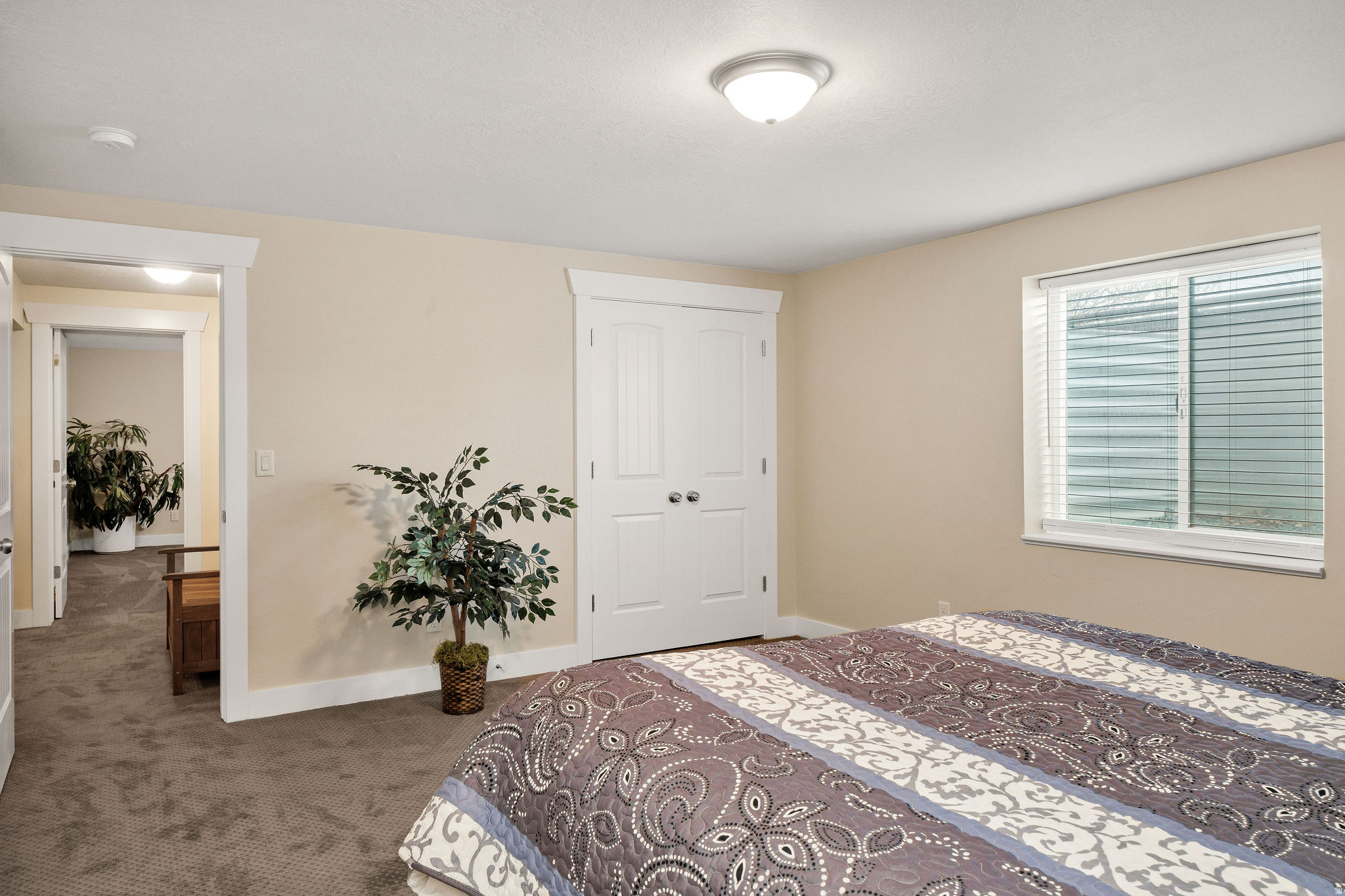 PARADISE HILLS SMALL SUBDIVISON, LOT 3 - Residential