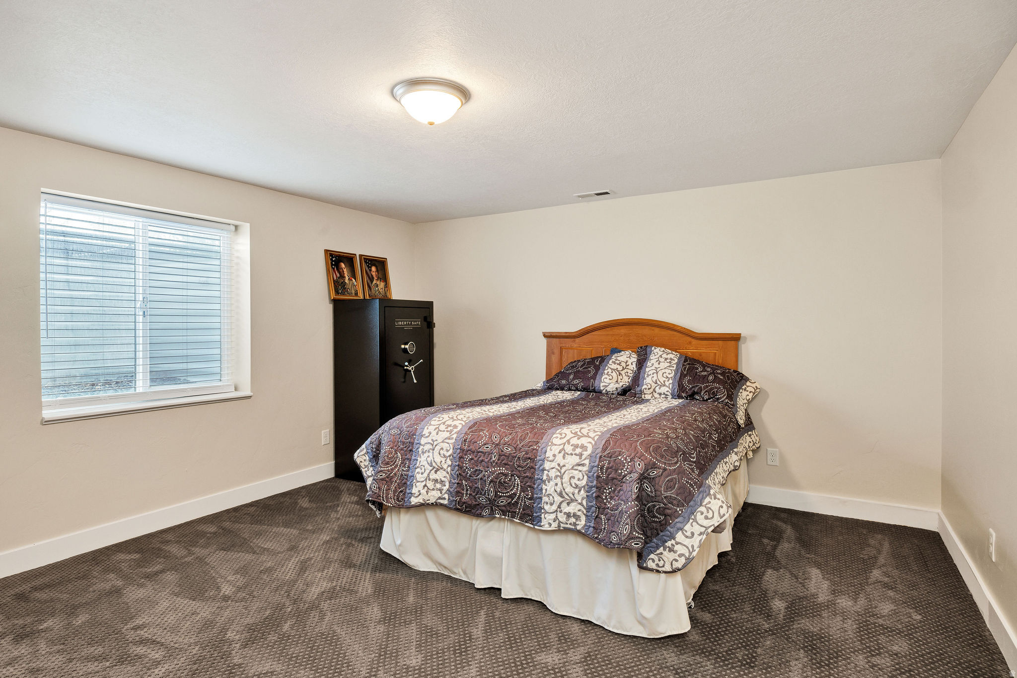 PARADISE HILLS SMALL SUBDIVISON, LOT 3 - Residential