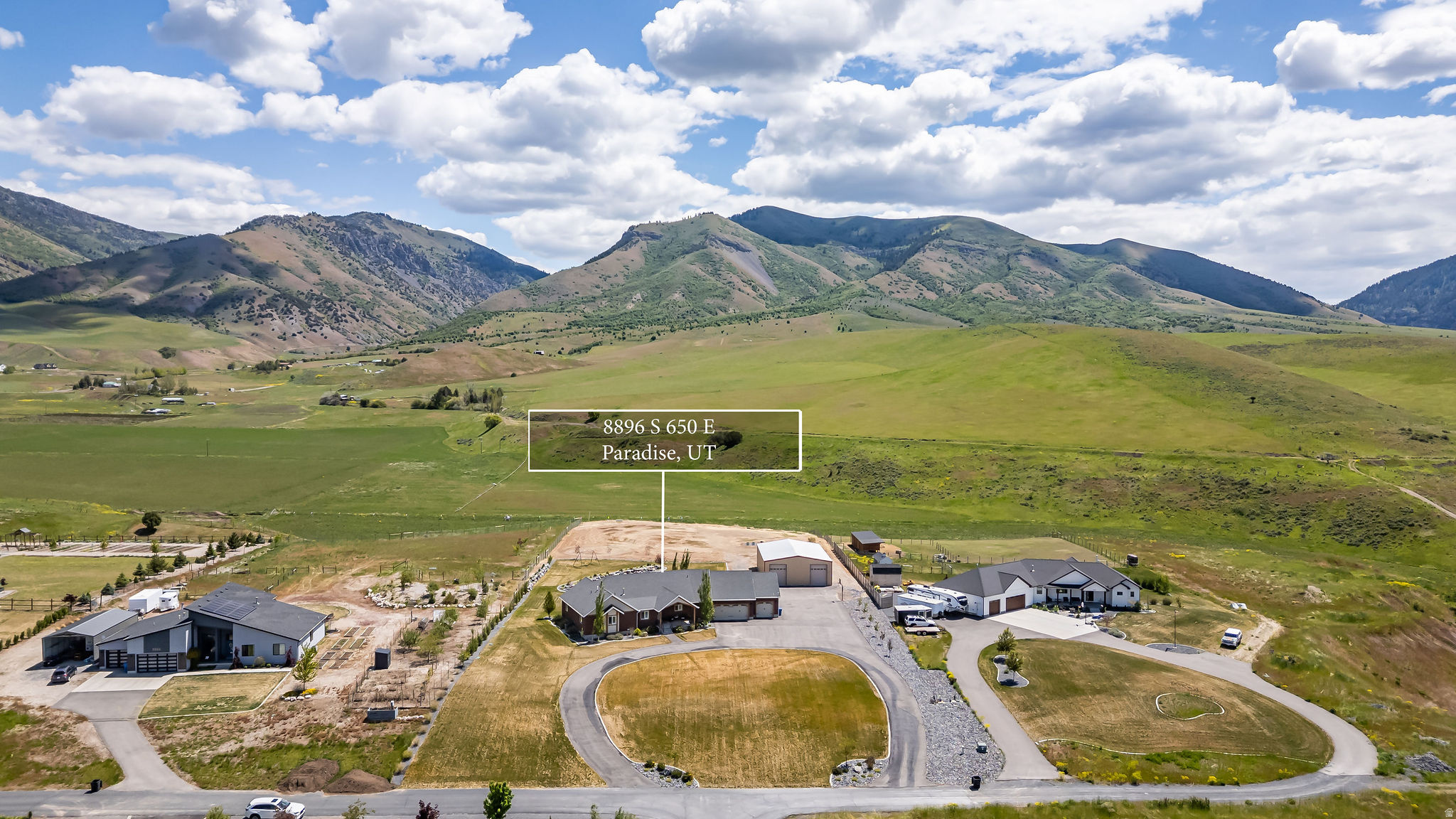 PARADISE HILLS SMALL SUBDIVISON, LOT 3 - Residential