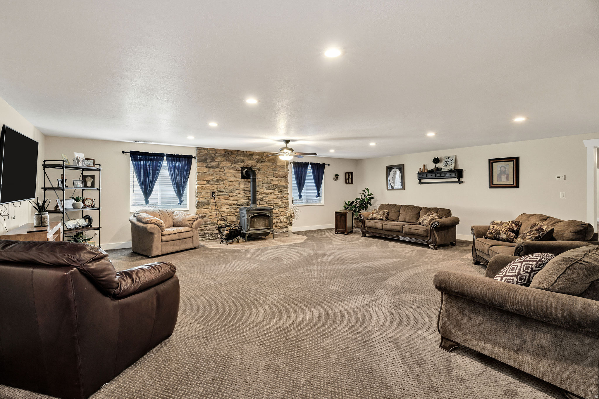 PARADISE HILLS SMALL SUBDIVISON, LOT 3 - Residential