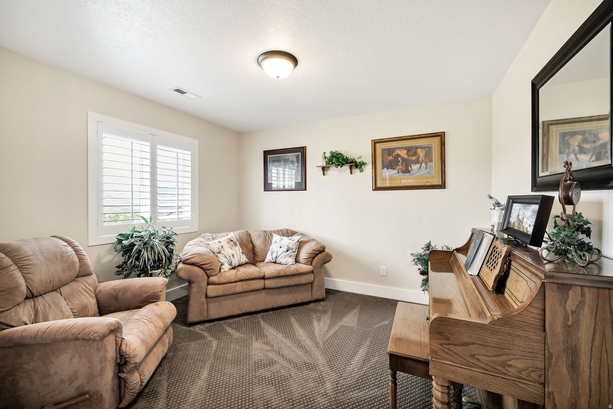 PARADISE HILLS SMALL SUBDIVISON, LOT 3 - Residential