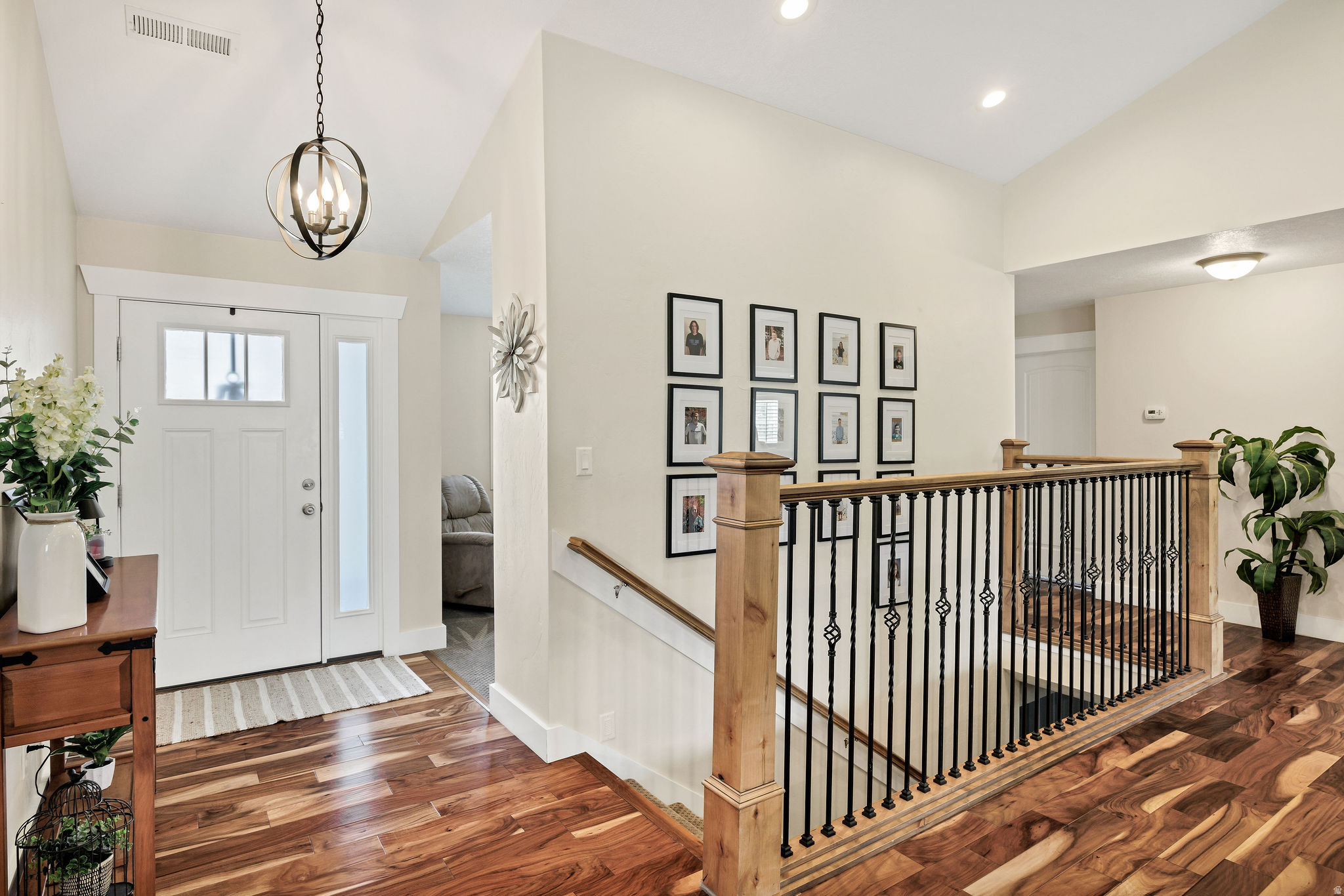 PARADISE HILLS SMALL SUBDIVISON, LOT 3 - Residential