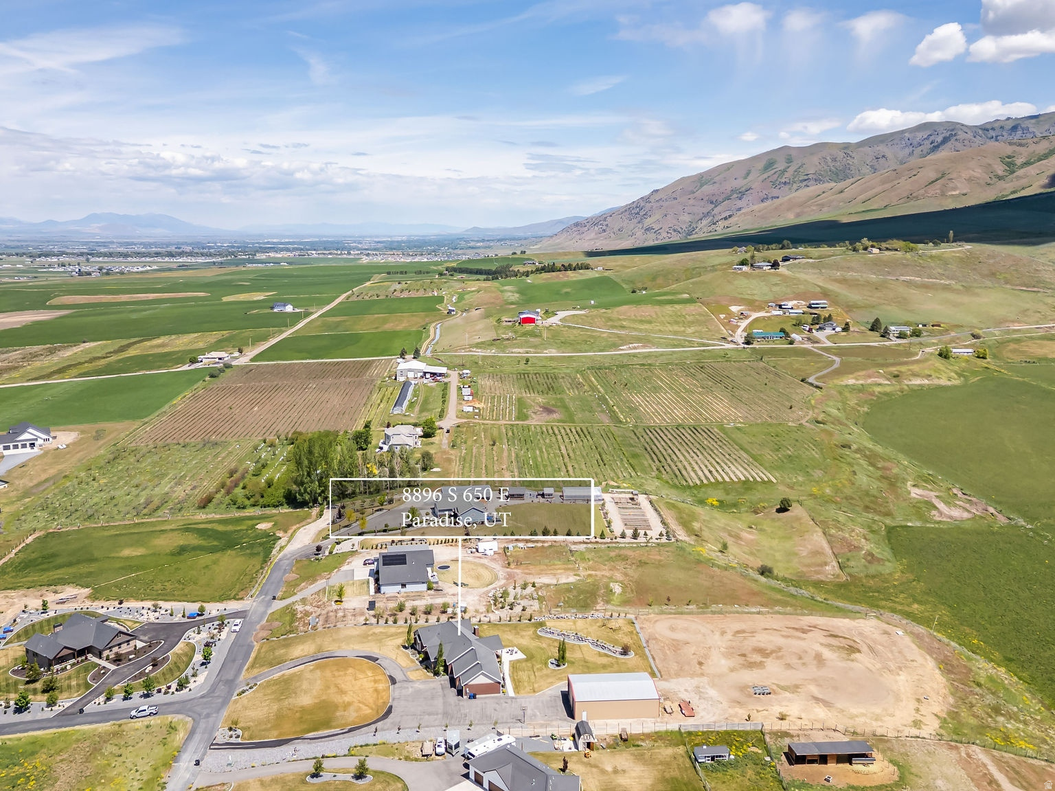 PARADISE HILLS SMALL SUBDIVISON, LOT 3 - Residential