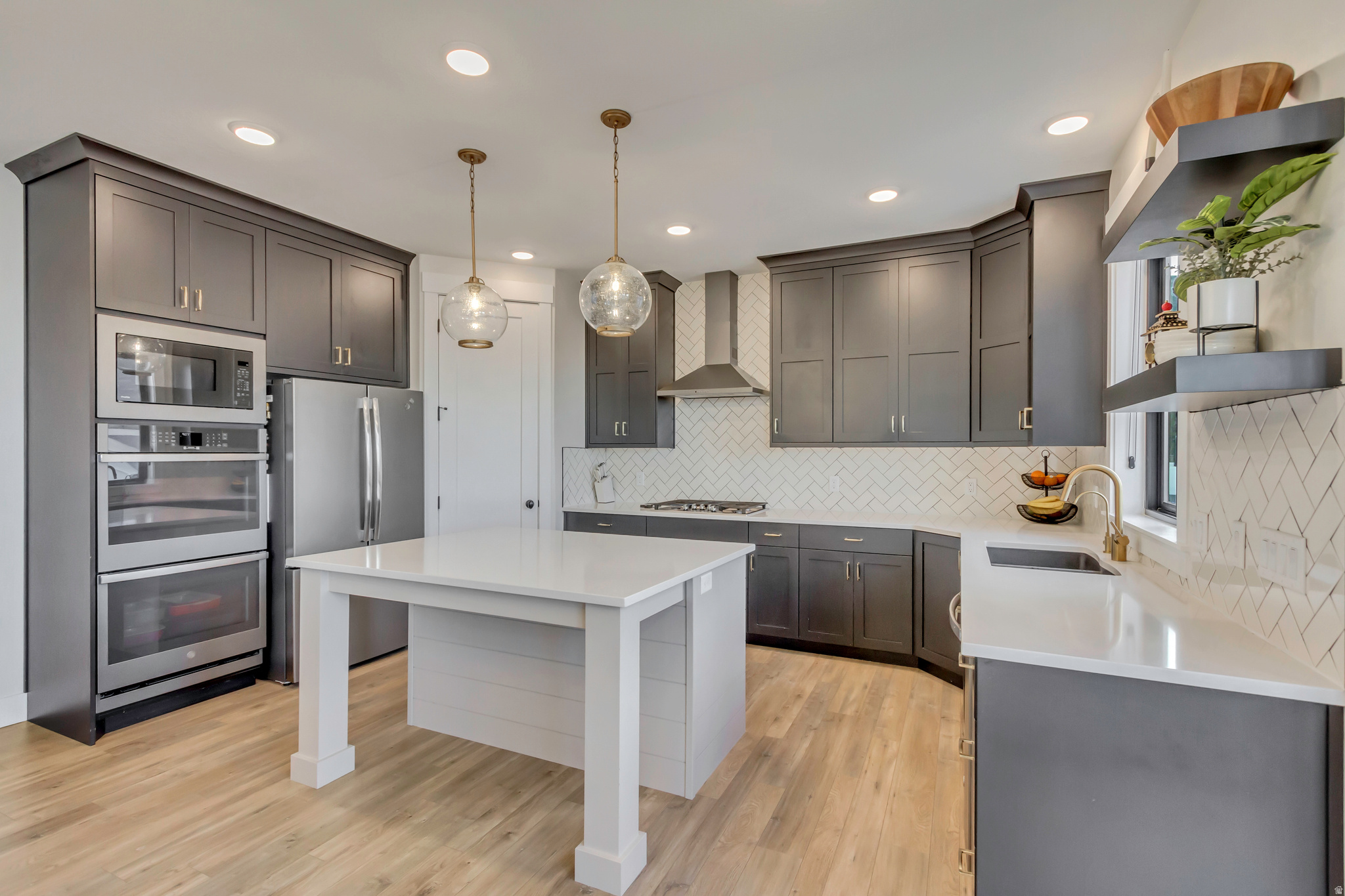 NORTHWOOD HILLS - Residential