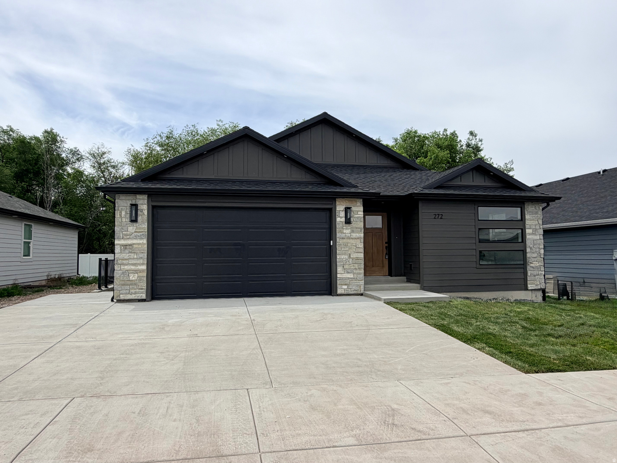 GREGORY STABLES - Residential