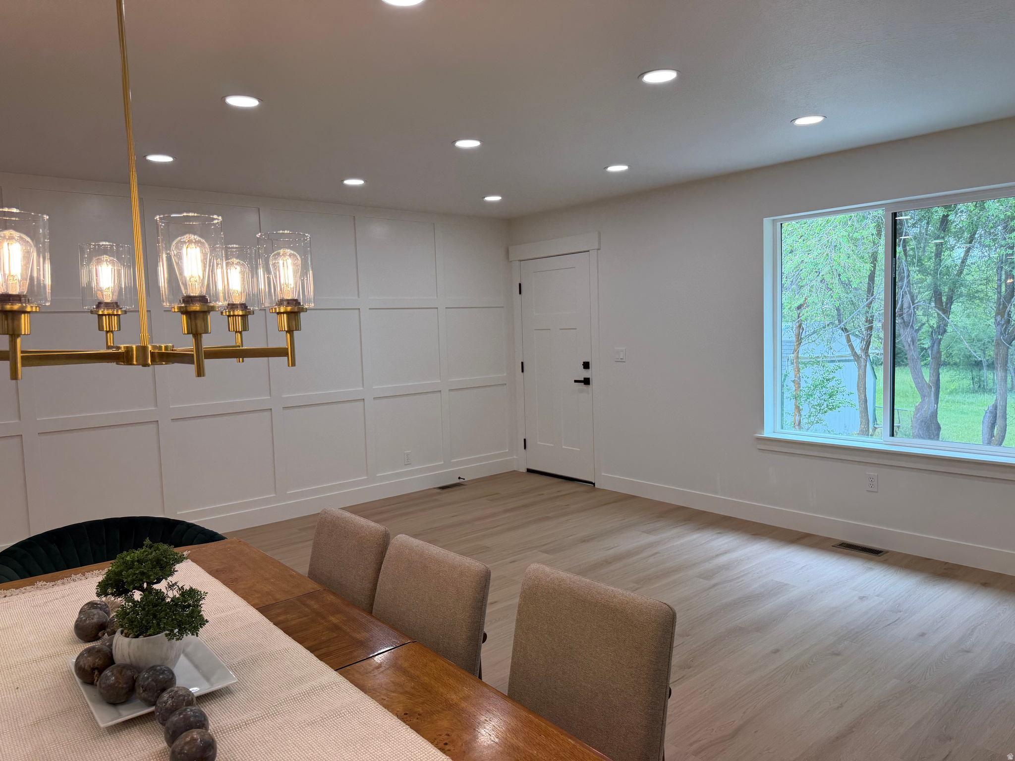 GREGORY STABLES - Residential
